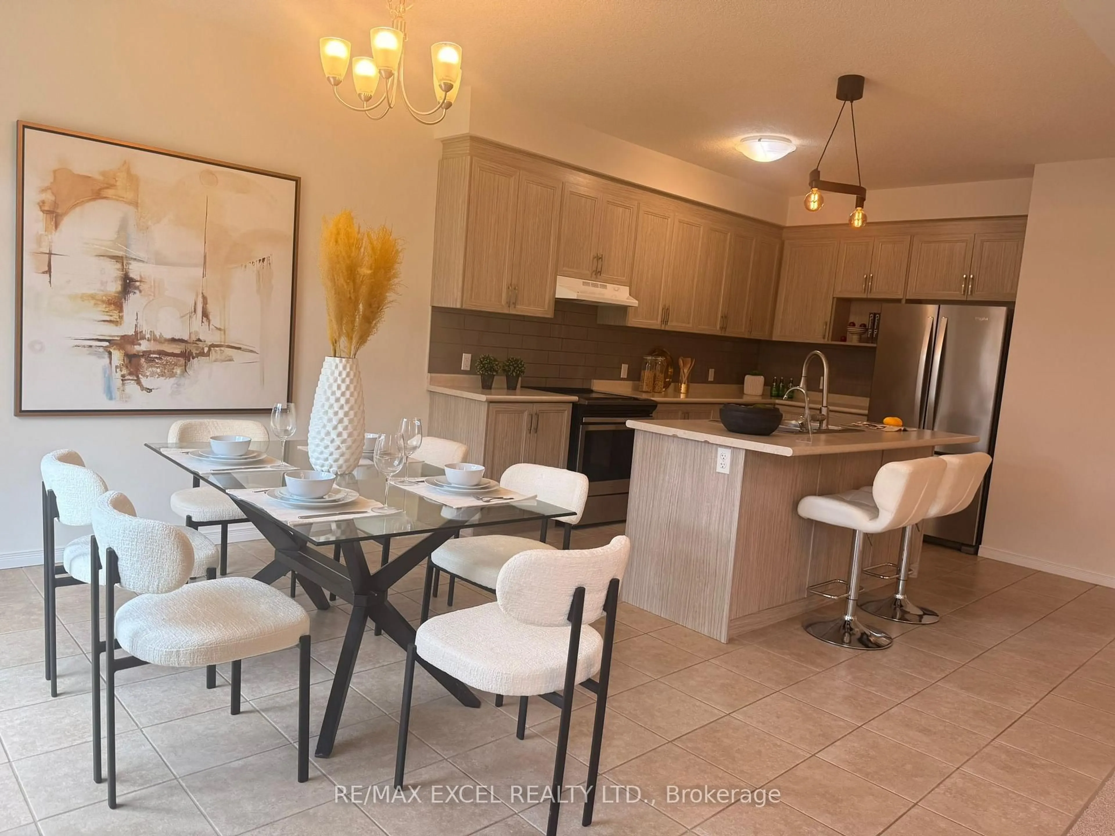 Open concept kitchen, ceramic/tile floor for 692 Indian Grass St, Waterloo Ontario N2V 0C9