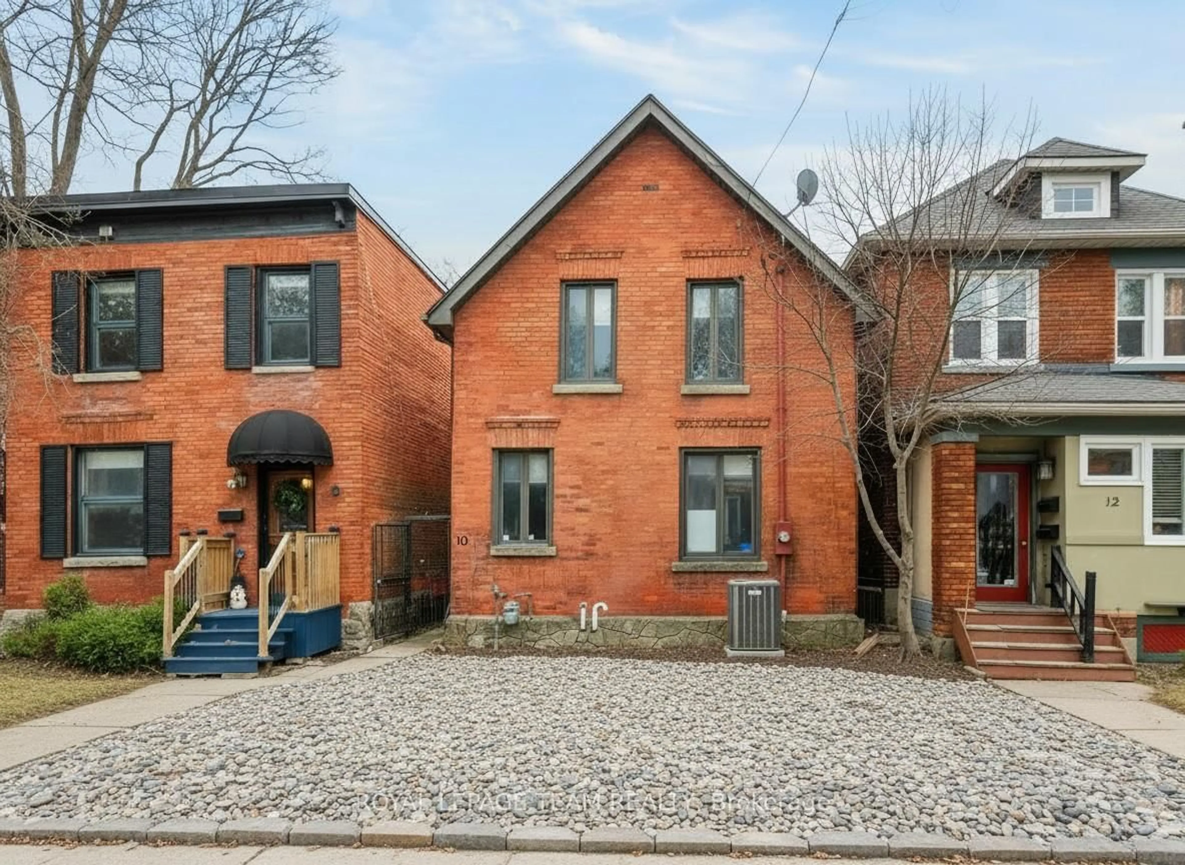 Home with brick exterior material, street for 10 Lewis St, Ottawa Ontario K2P 0S3