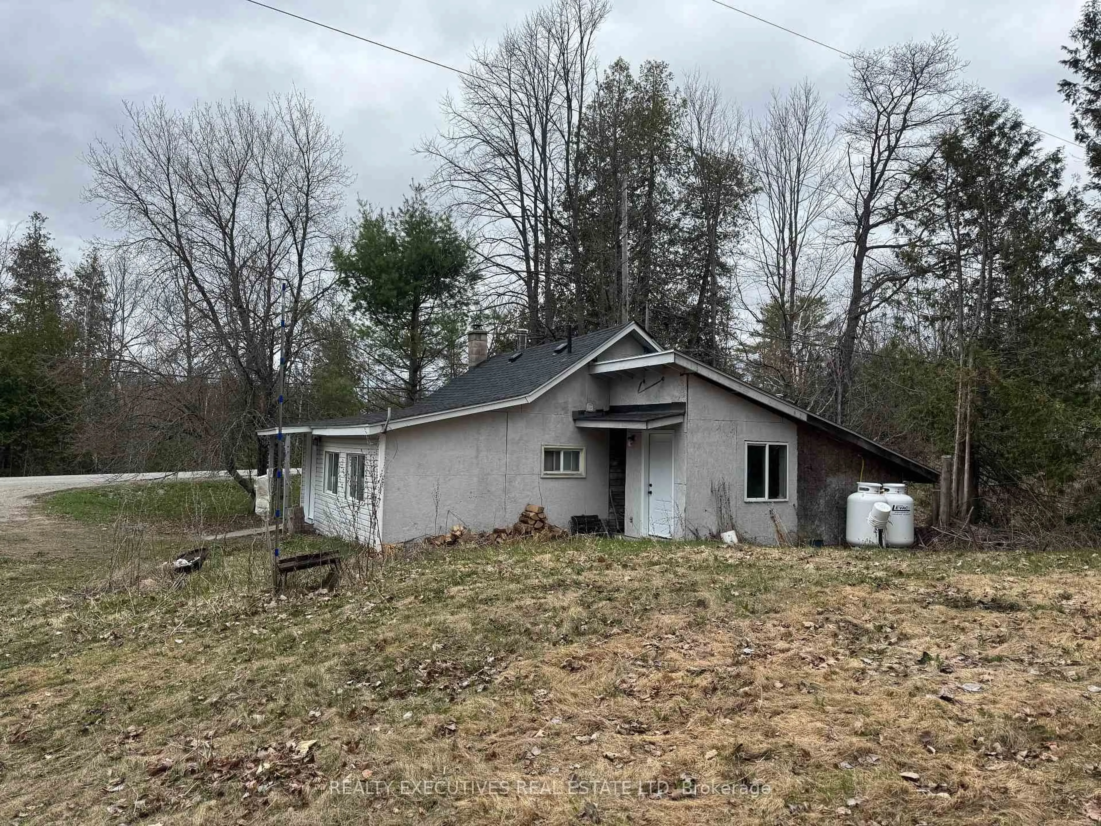 Shed for 10146 509 Rd, Ompah Ontario K0H 2J0