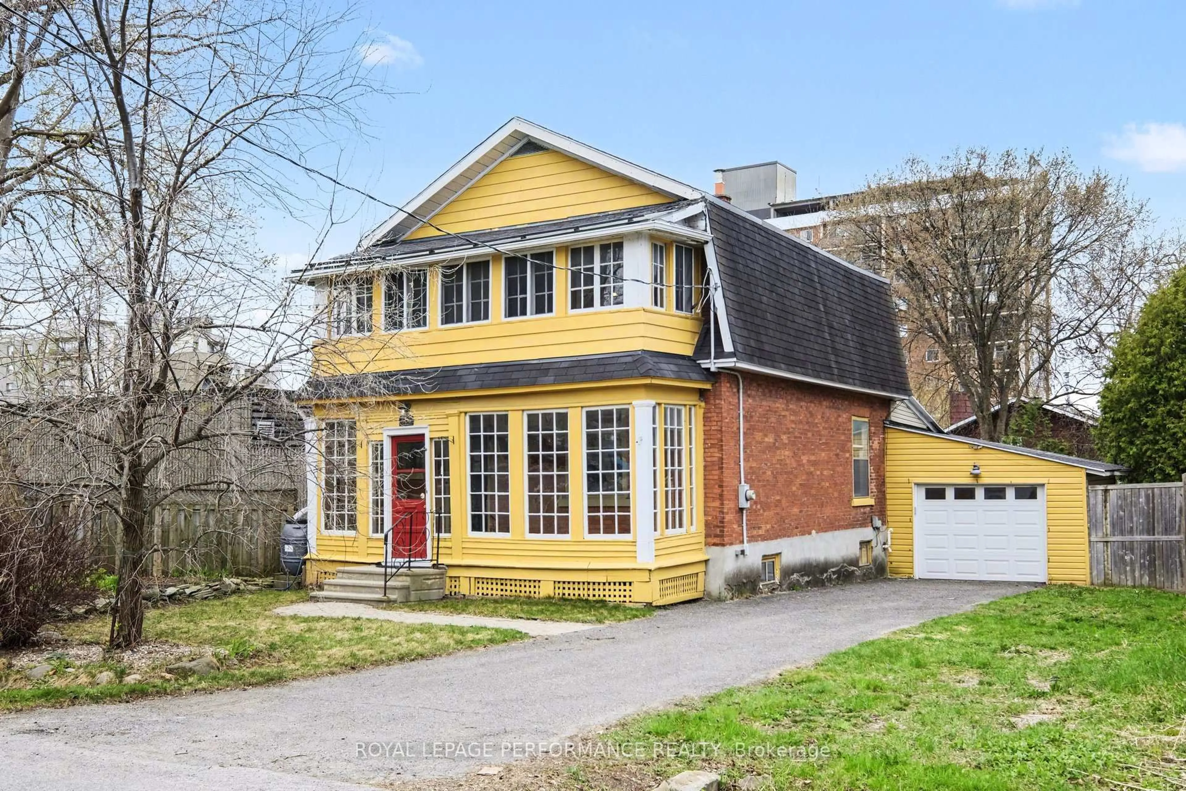Home with brick exterior material, street for 506 Wentworth Ave, Ottawa Ontario K2B 5K1