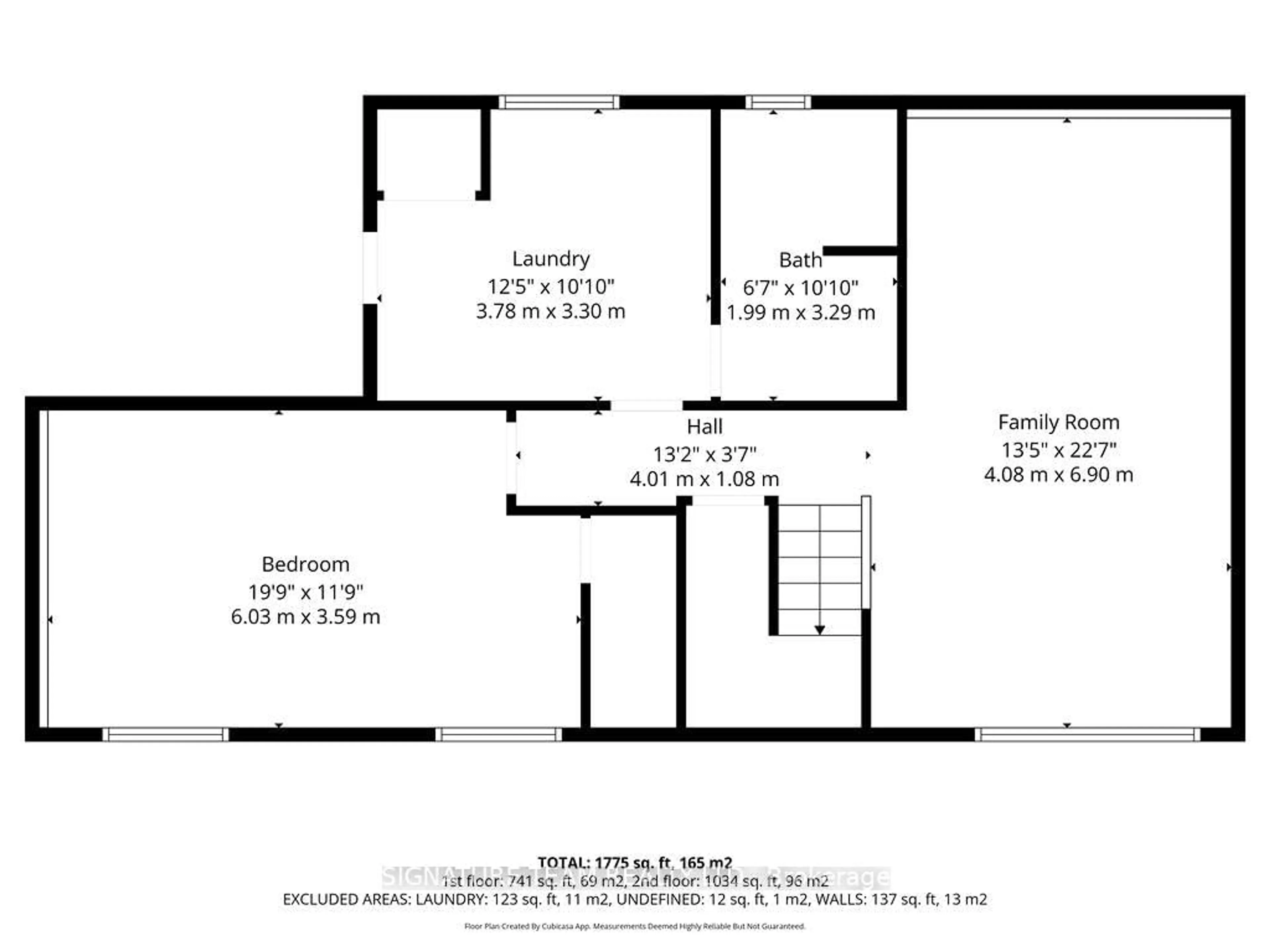 Floor plan for 30 Earl St, Petawawa Ontario K8H 3M4