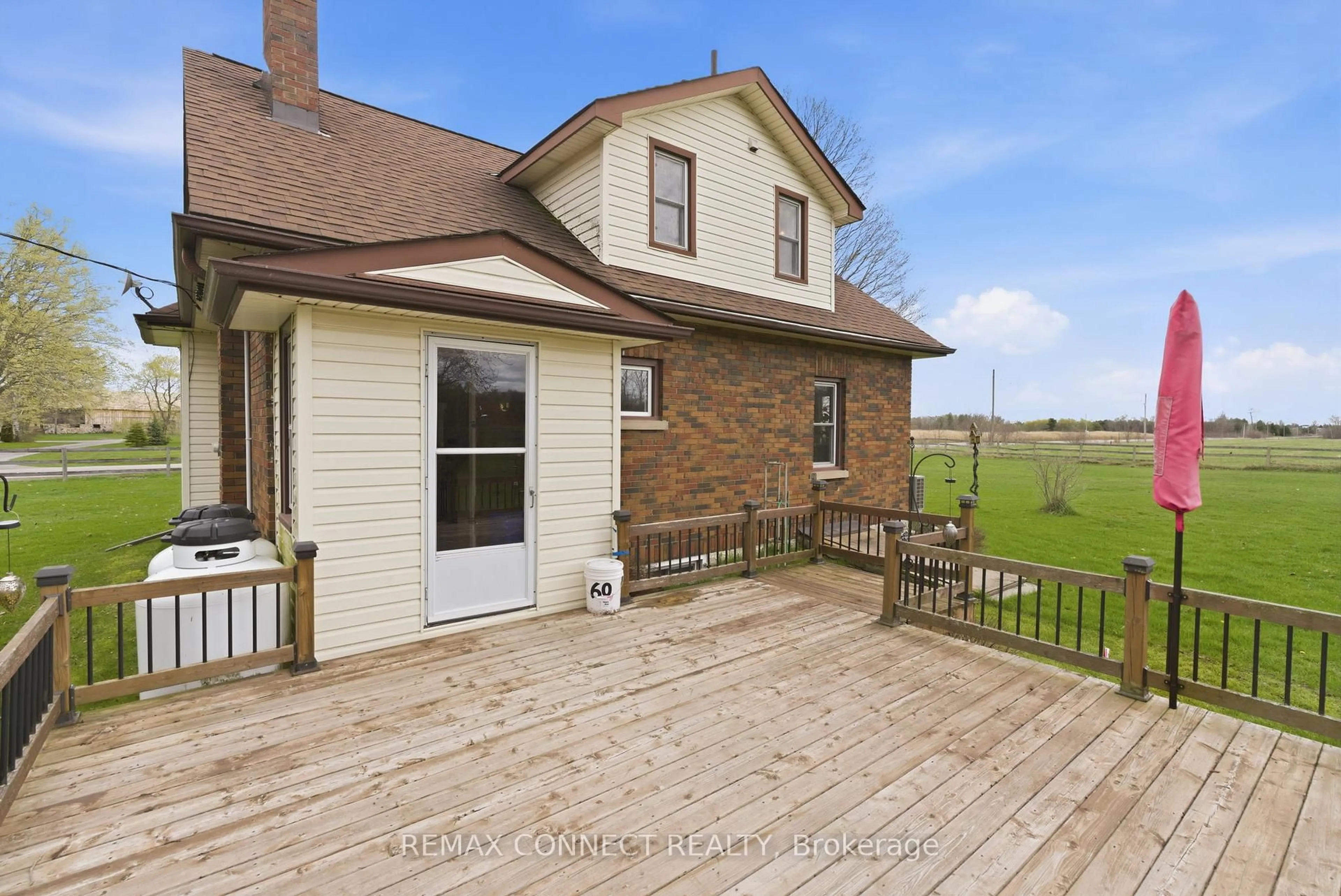 A pic from outside/outdoor area/front of a property/back of a property/a pic from drone, unknown for 5868 County 65 Rd, Port Hope Ontario L1A 3V5