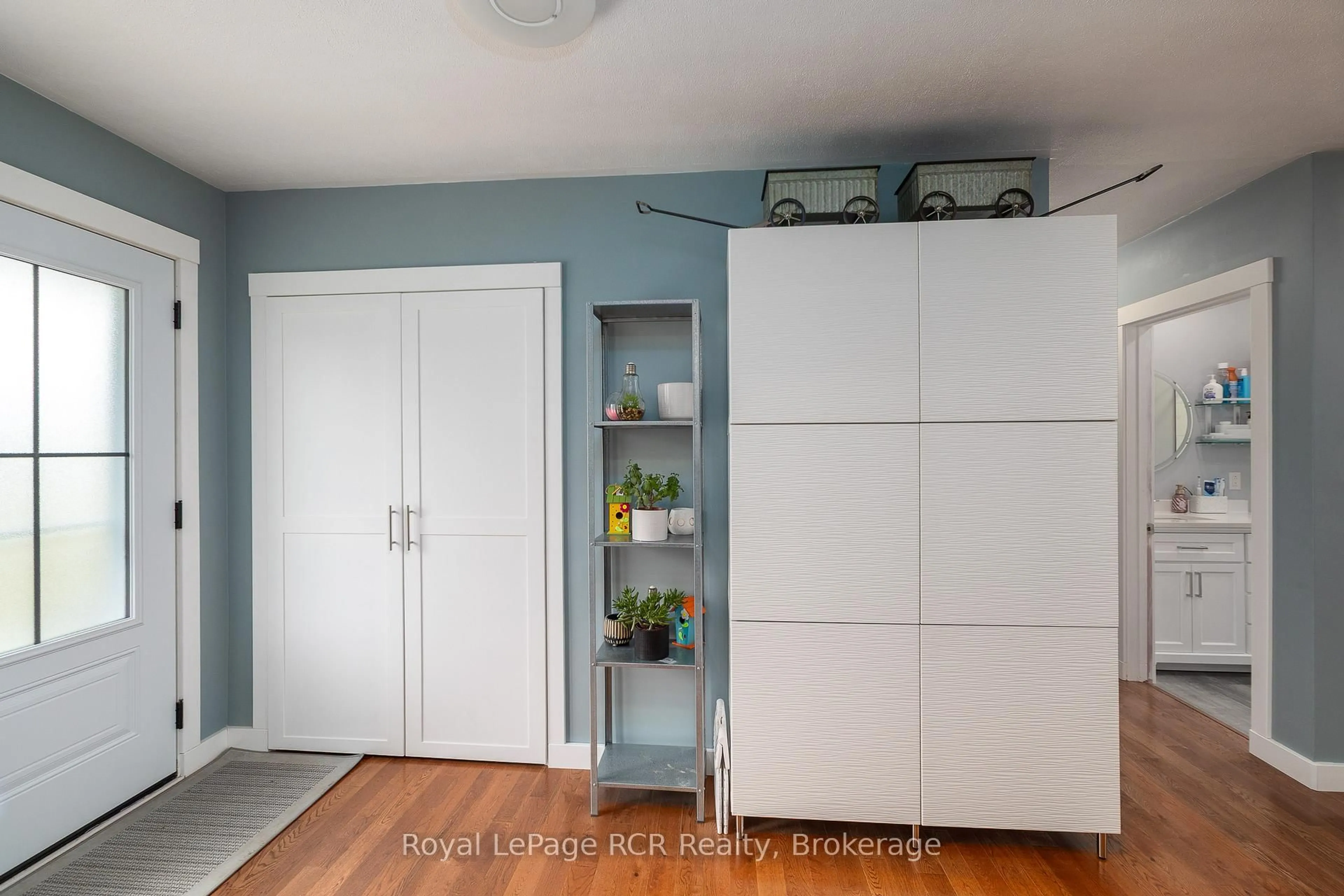 Storage room or clothes room or walk-in closet for 500 Main St, Southgate Ontario N0C 1B0