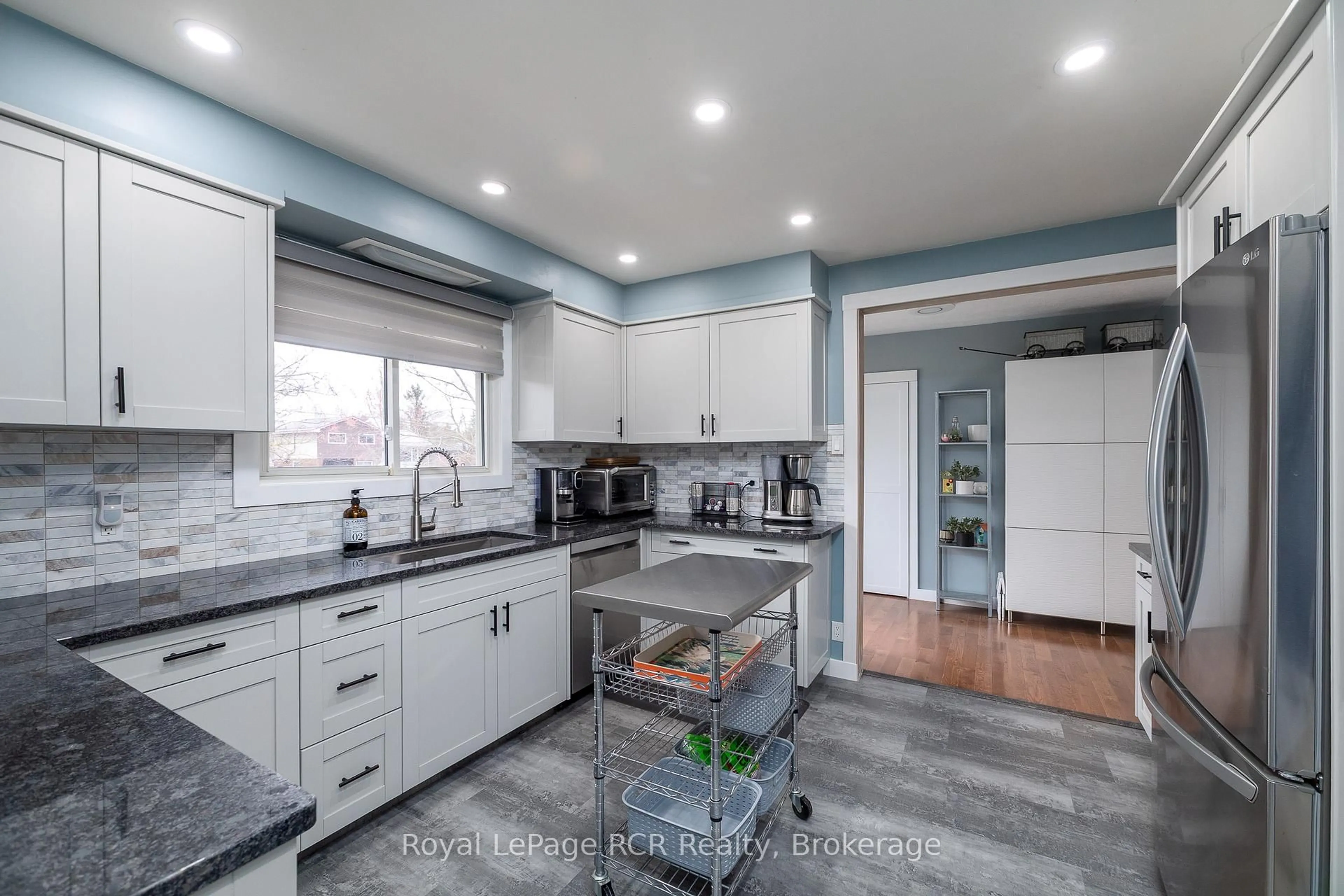 Open concept kitchen, ceramic/tile floor for 500 Main St, Southgate Ontario N0C 1B0