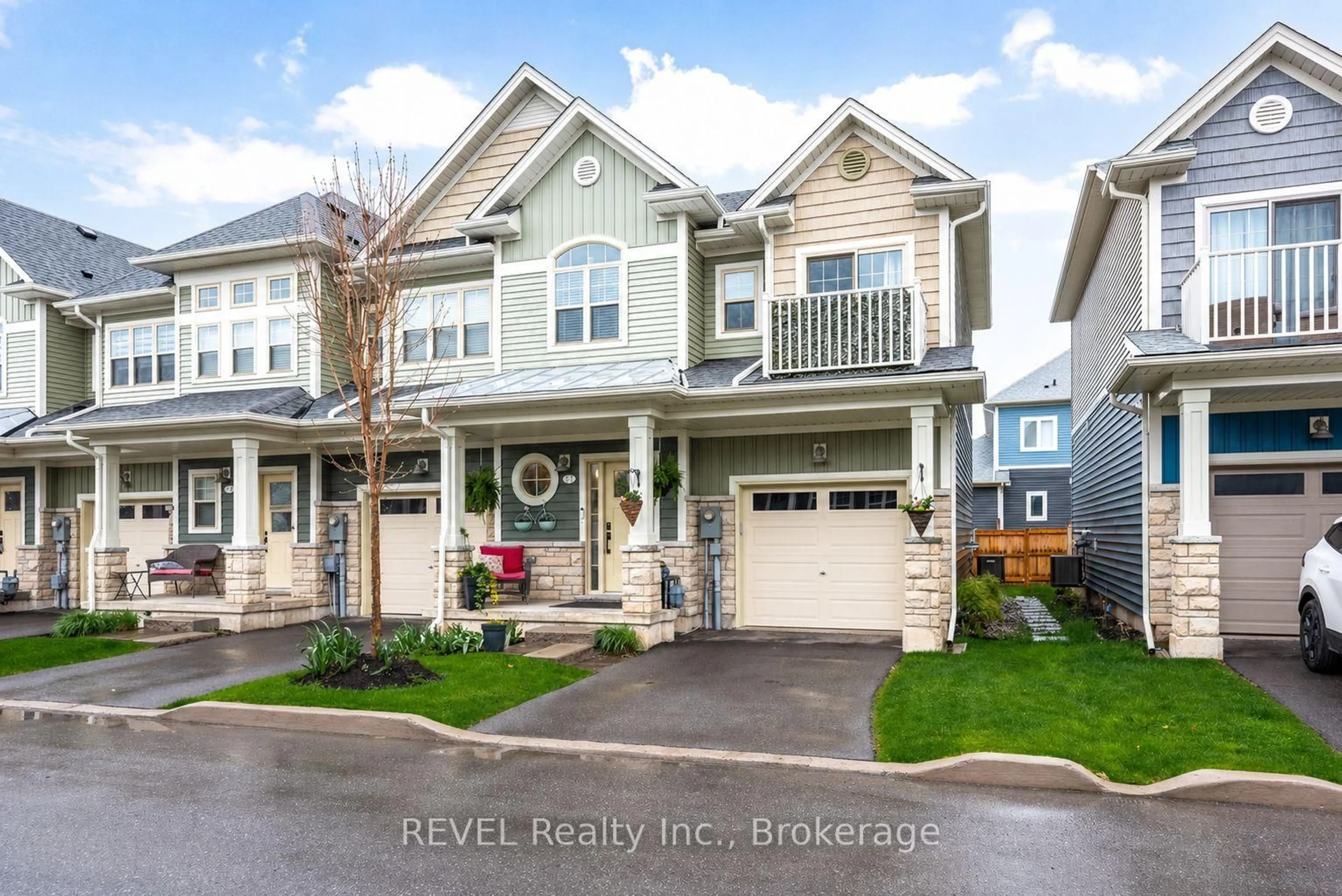 Home with vinyl exterior material, street for 12 Cyclone Way, Fort Erie Ontario L0S 1B0