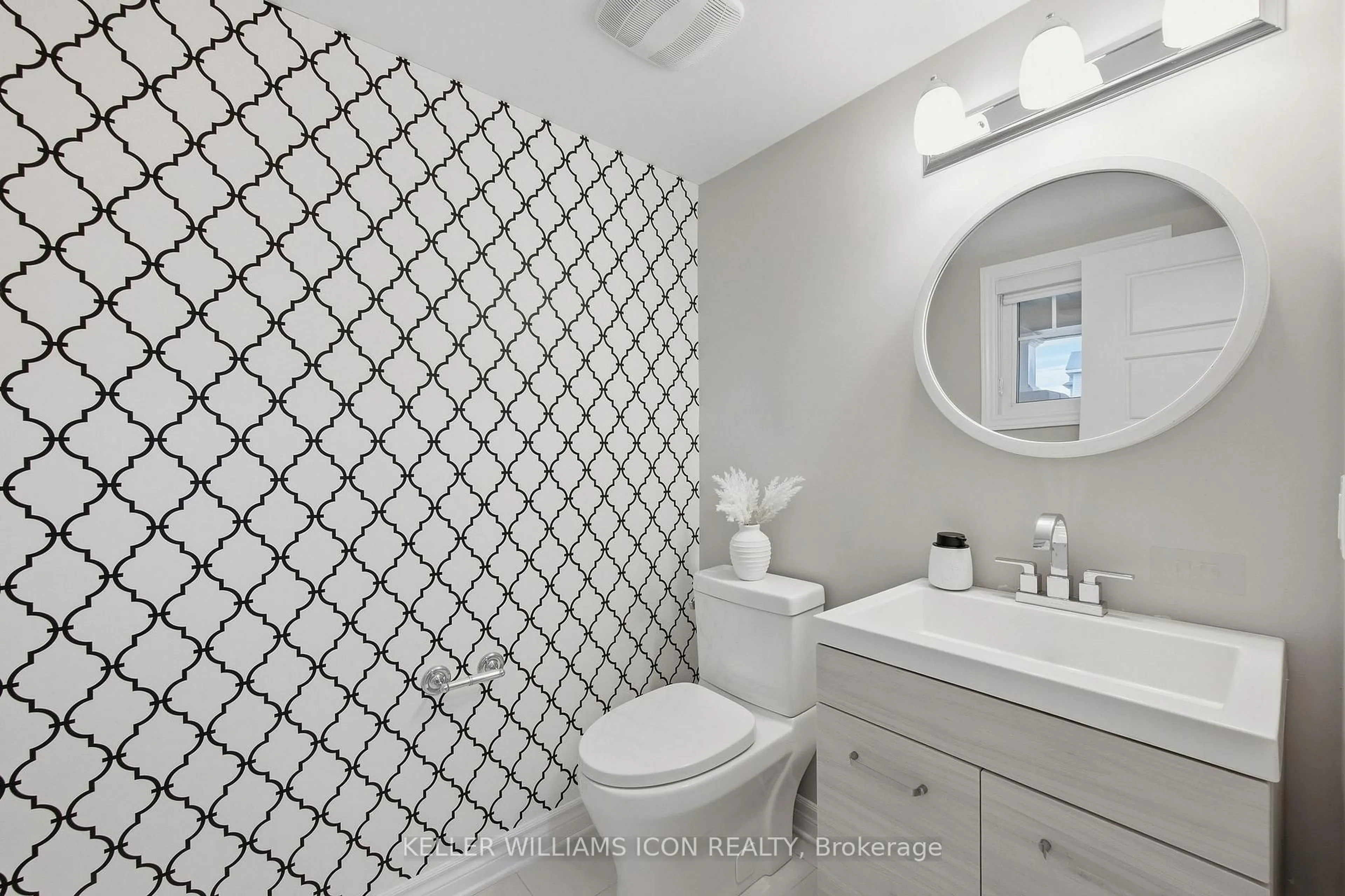 Contemporary bathroom, ceramic/tile floor for 718 Breakstone Rd, Nepean Ontario K2J 6H2