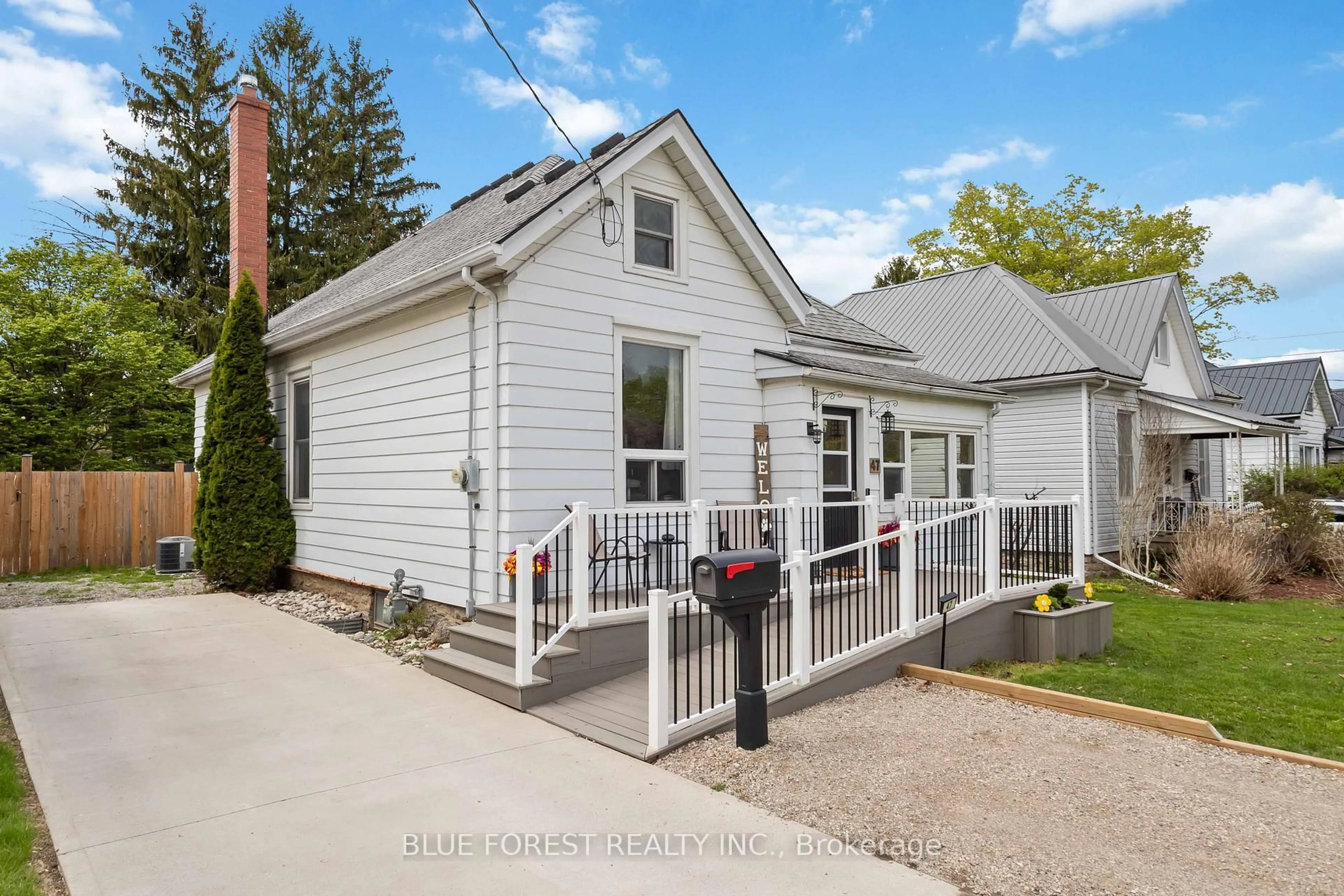 Unknown for 47 Devonshire Pl, St. Thomas Ontario N5R 3N2