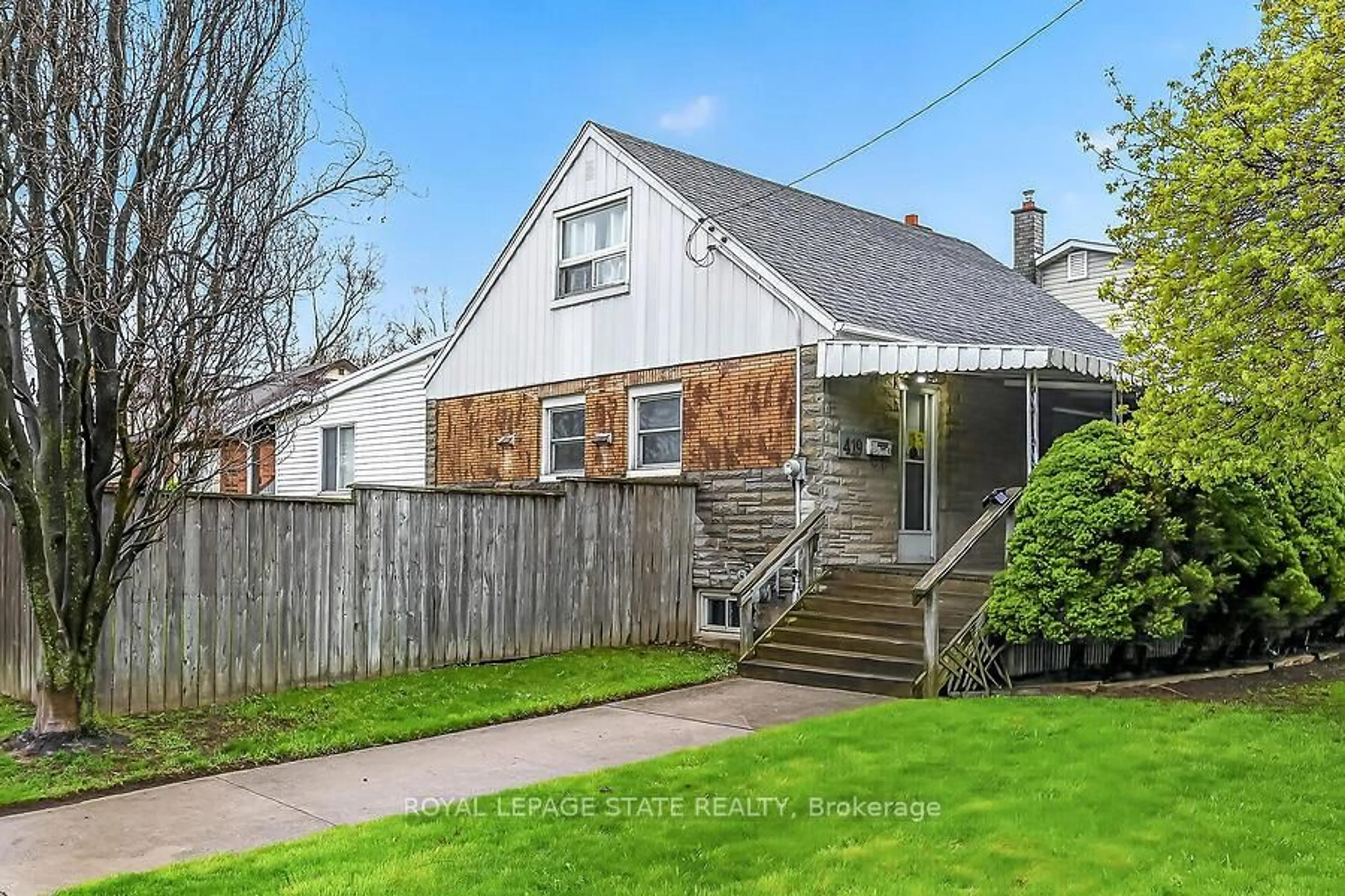 Unknown for 419 East 42nd St, Hamilton Ontario L8T 3B2