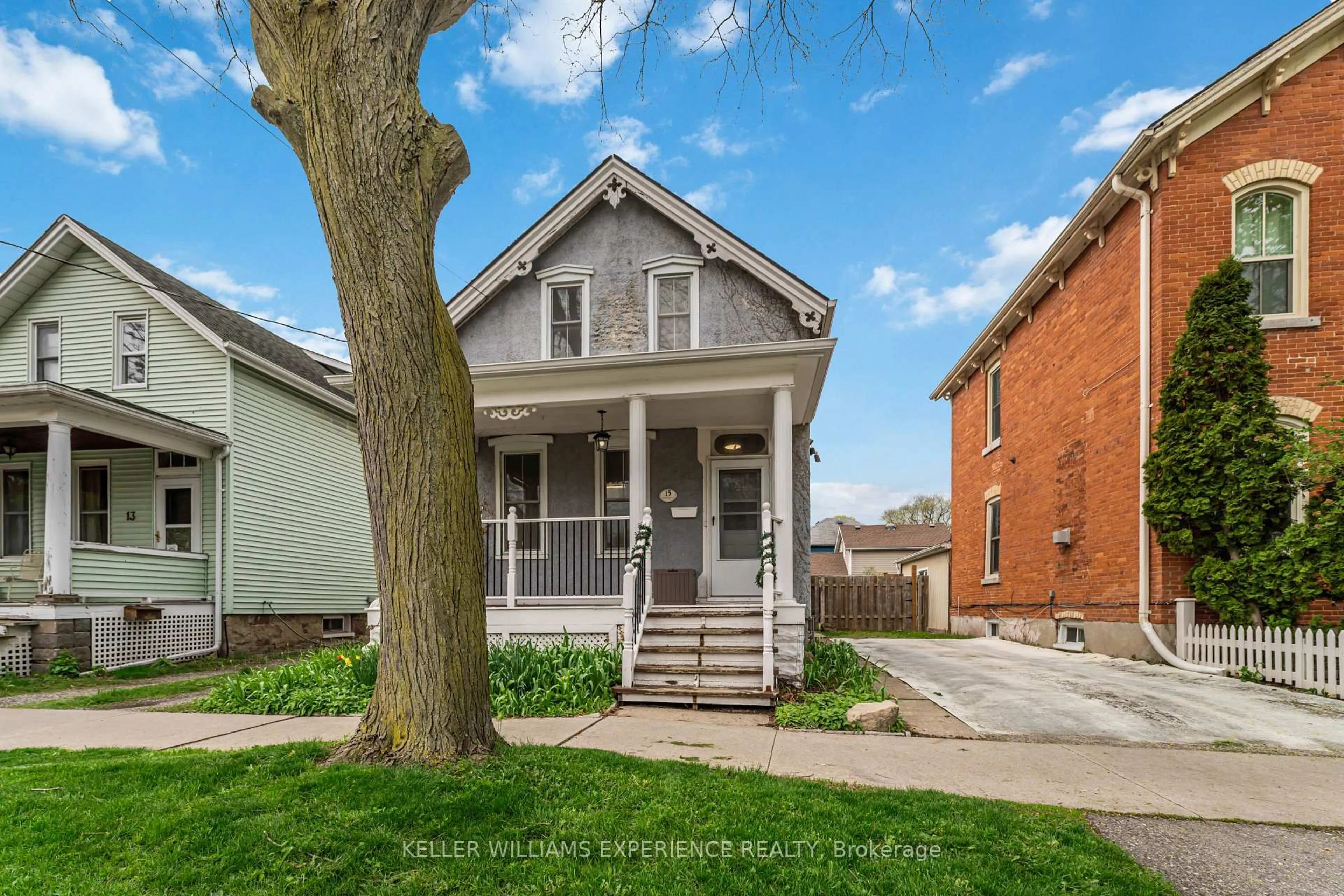 Home with brick exterior material, street for 15 Catherine St, St. Catharines Ontario L2R 5E4