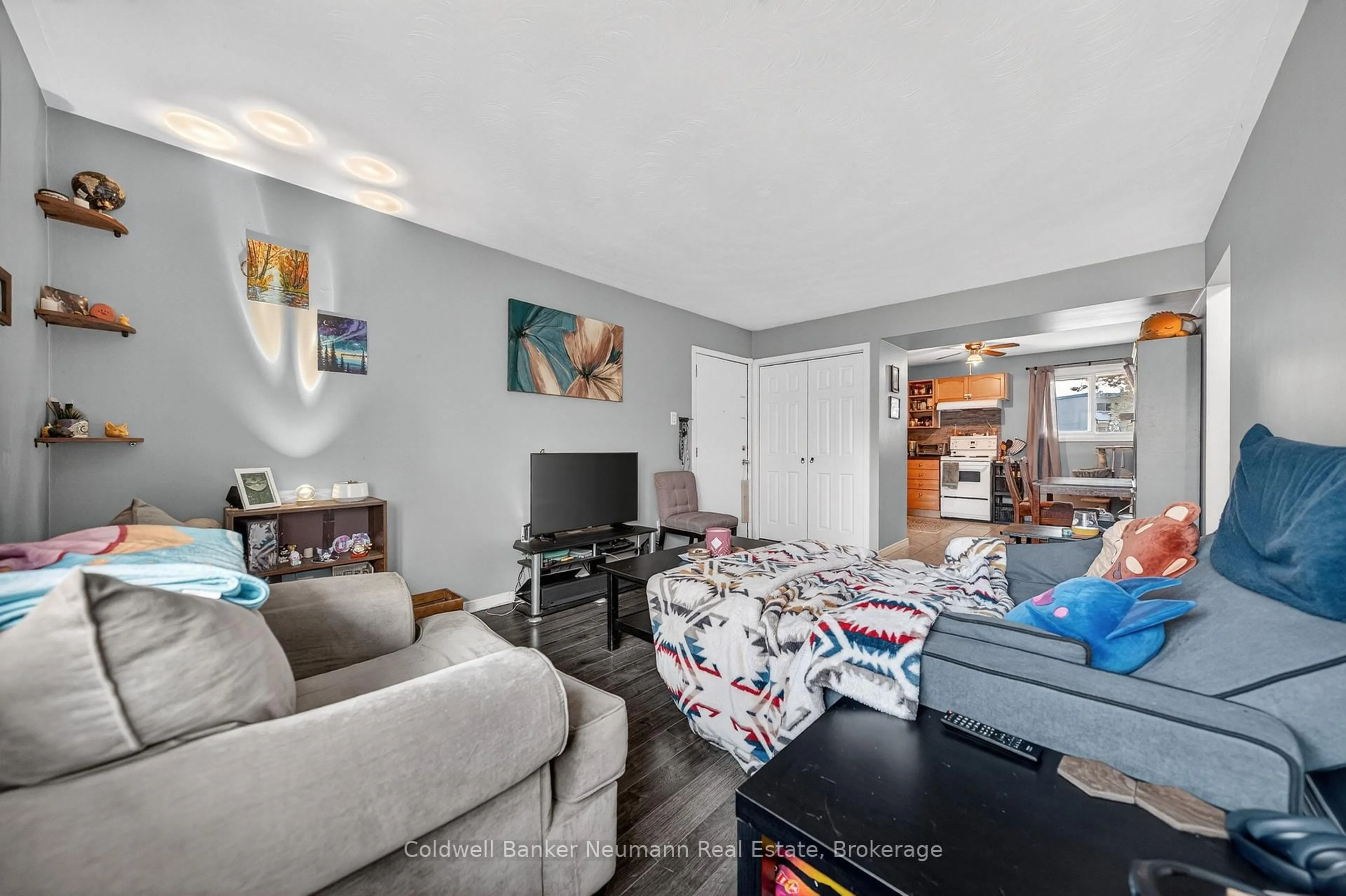 Living room with furniture, unknown for 111 Conroy Cres, Guelph Ontario N1G 2V5