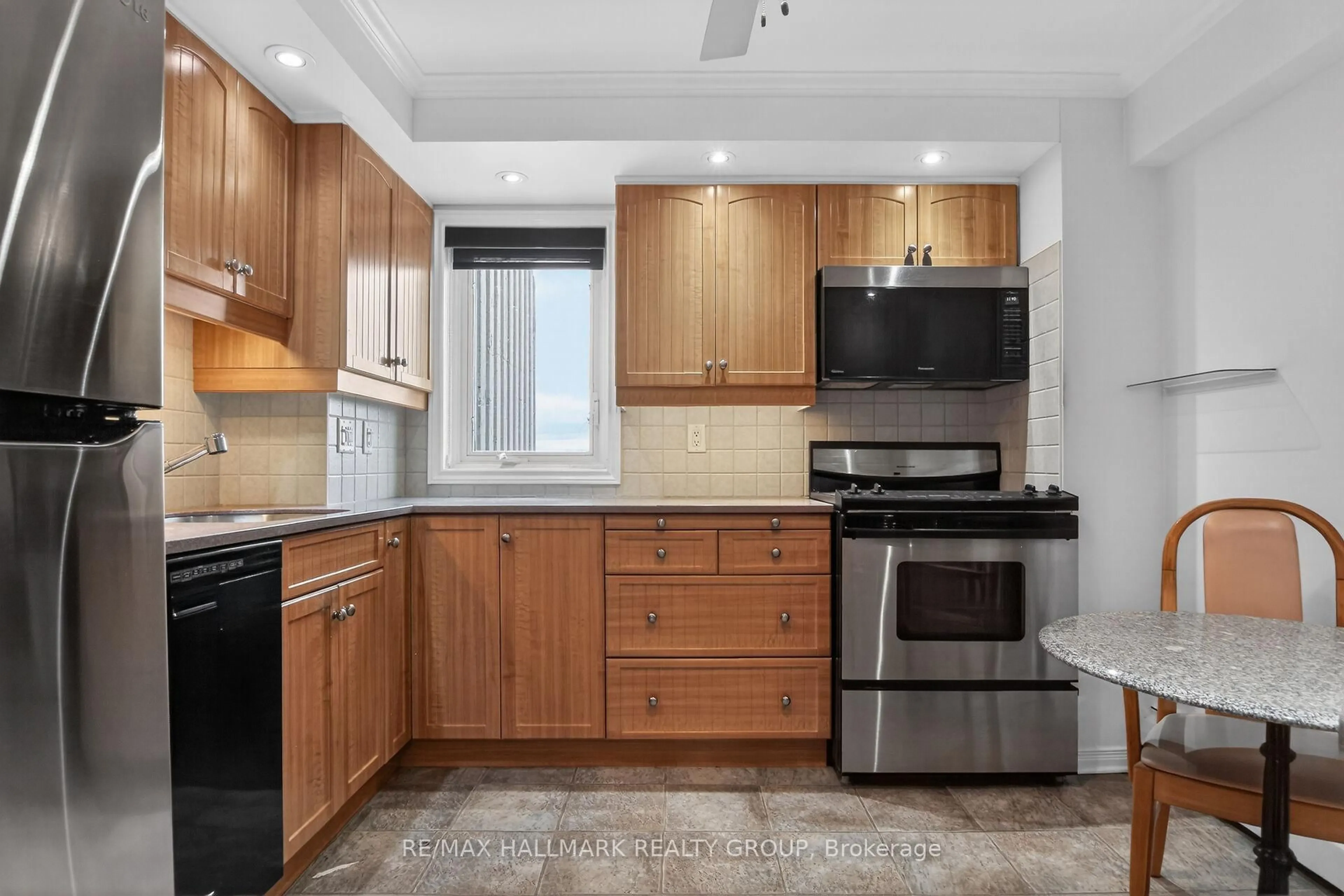 Standard kitchen, unknown for 1081 Ambleside Dr #1210, Ottawa Ontario K2B 8C8