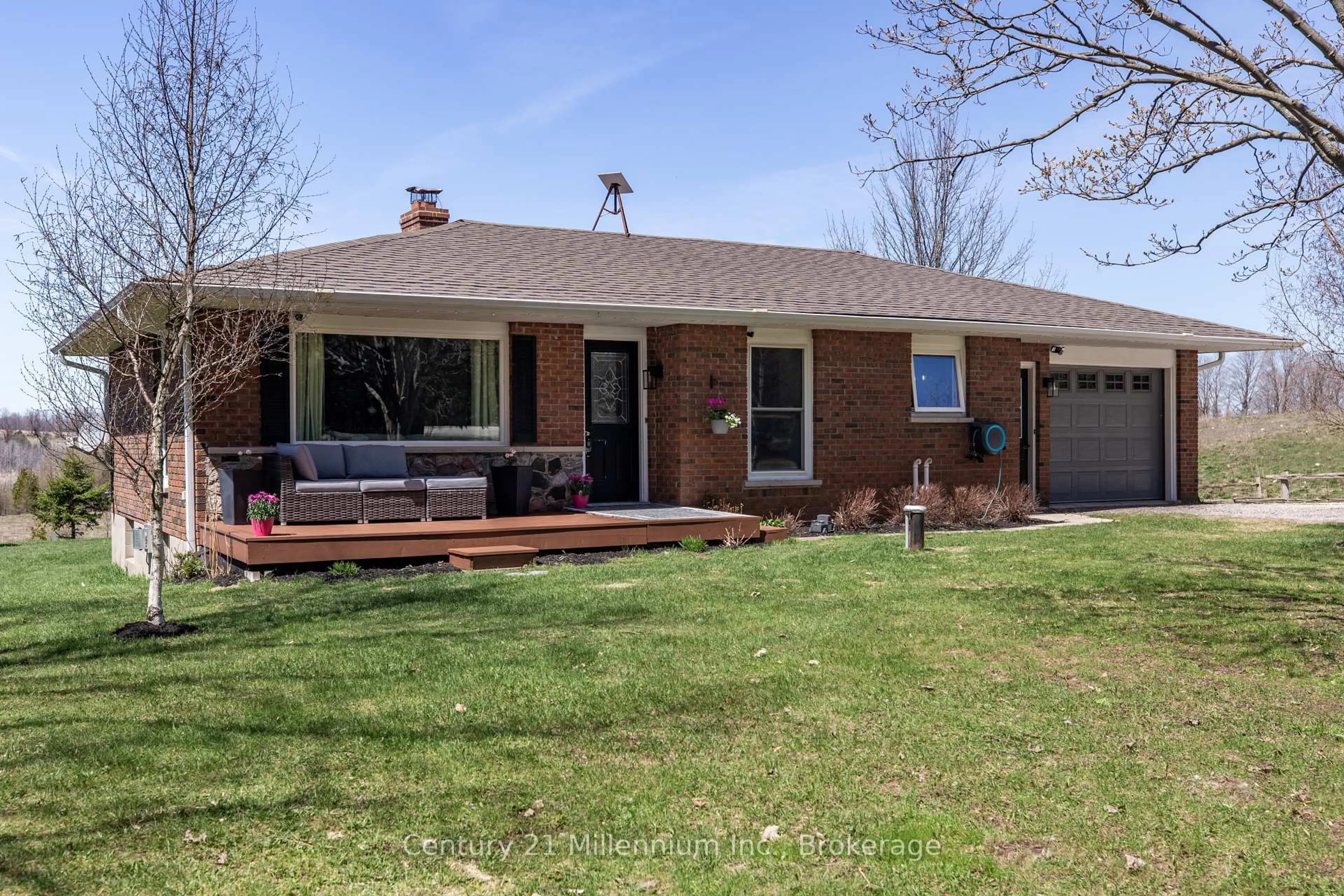 Home with brick exterior material, street for 740187 10 Sdrd #Holland Centre, Chatsworth Ontario N0H 1R0