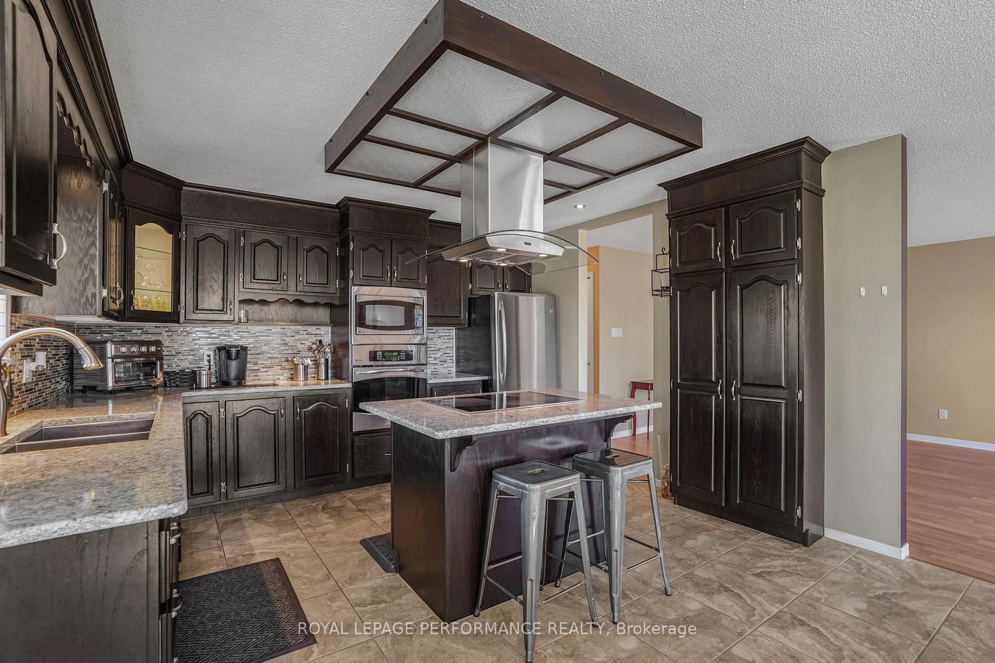 Open concept kitchen, ceramic/tile floor for 1658 600 Rte, The Nation Ontario K0A 3C0