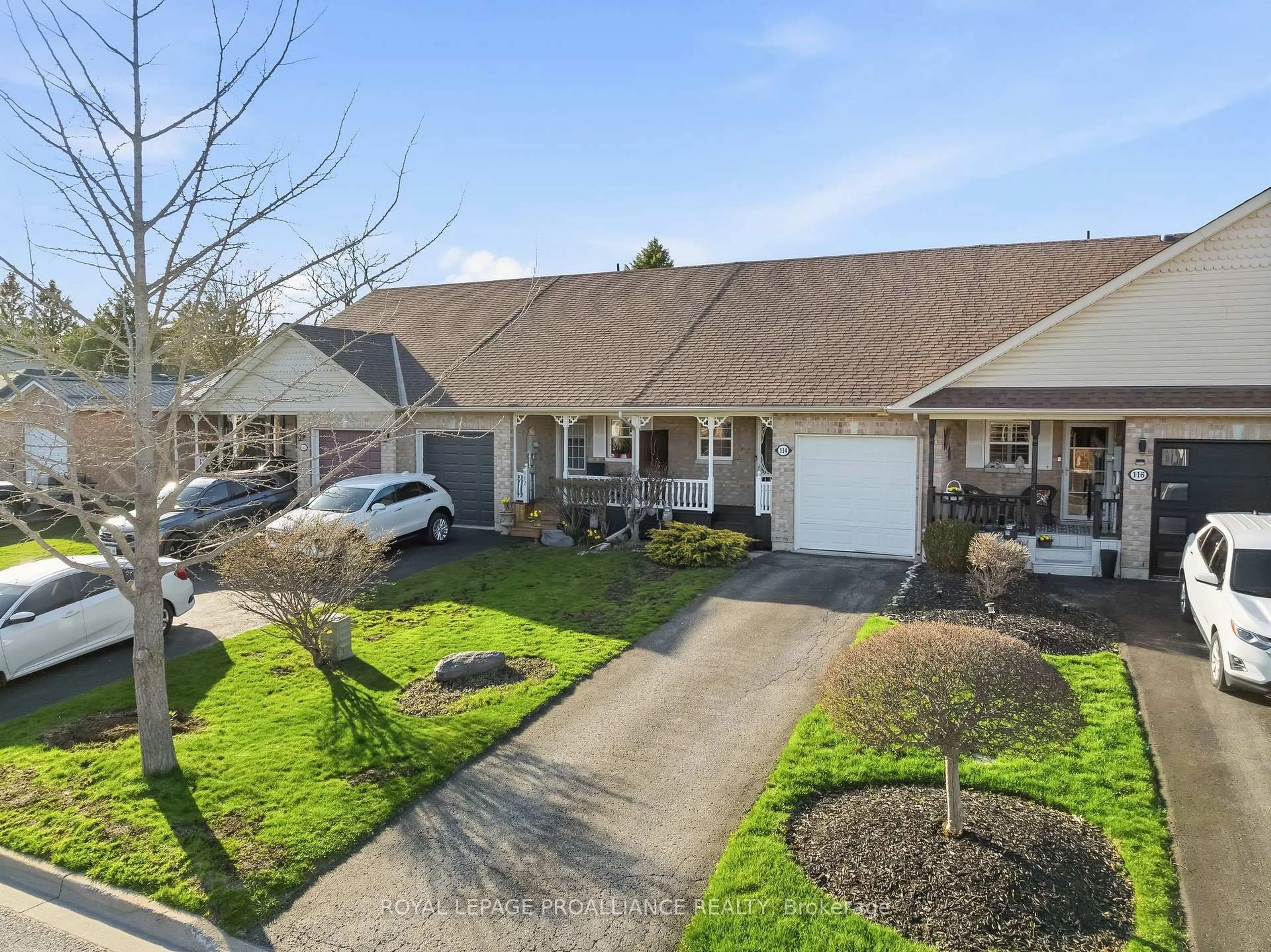 A pic from outside/outdoor area/front of a property/back of a property/a pic from drone, street for 114 Trefusis St, Port Hope Ontario L1A 4J3