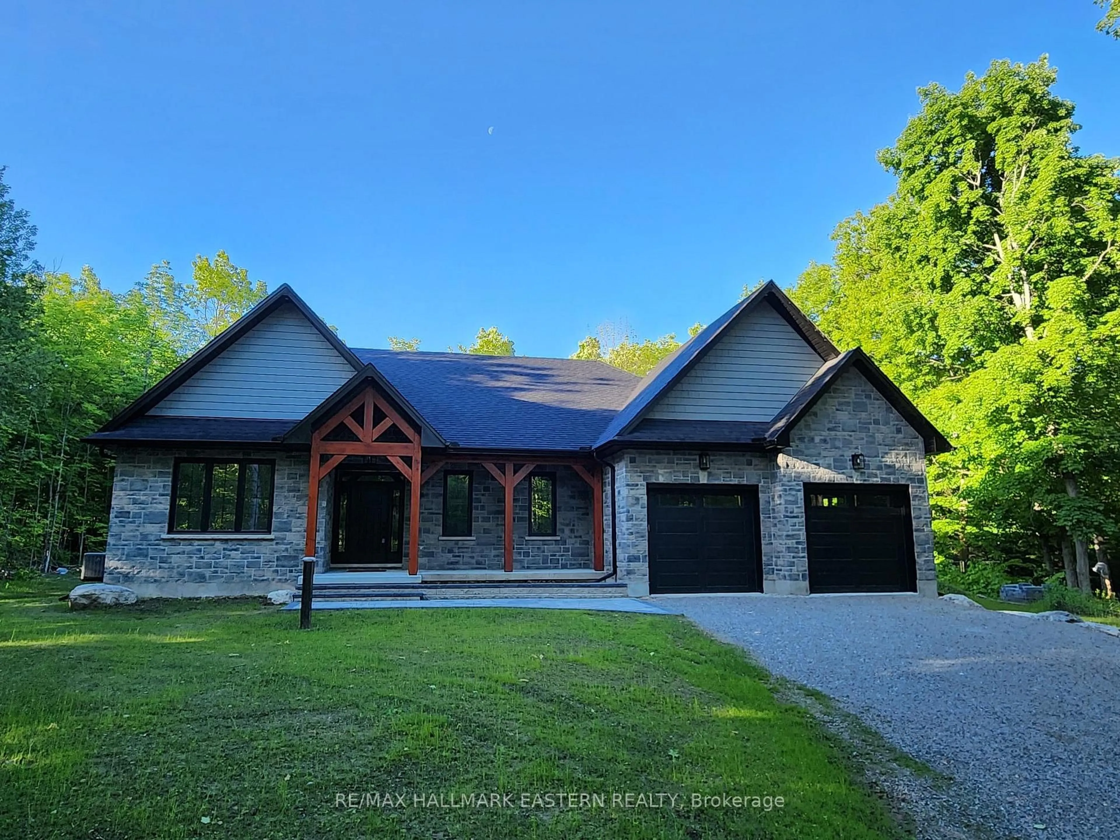 Home with brick exterior material, unknown for 11 Maplewood Crt, Trent Lakes Ontario K0L 1J0