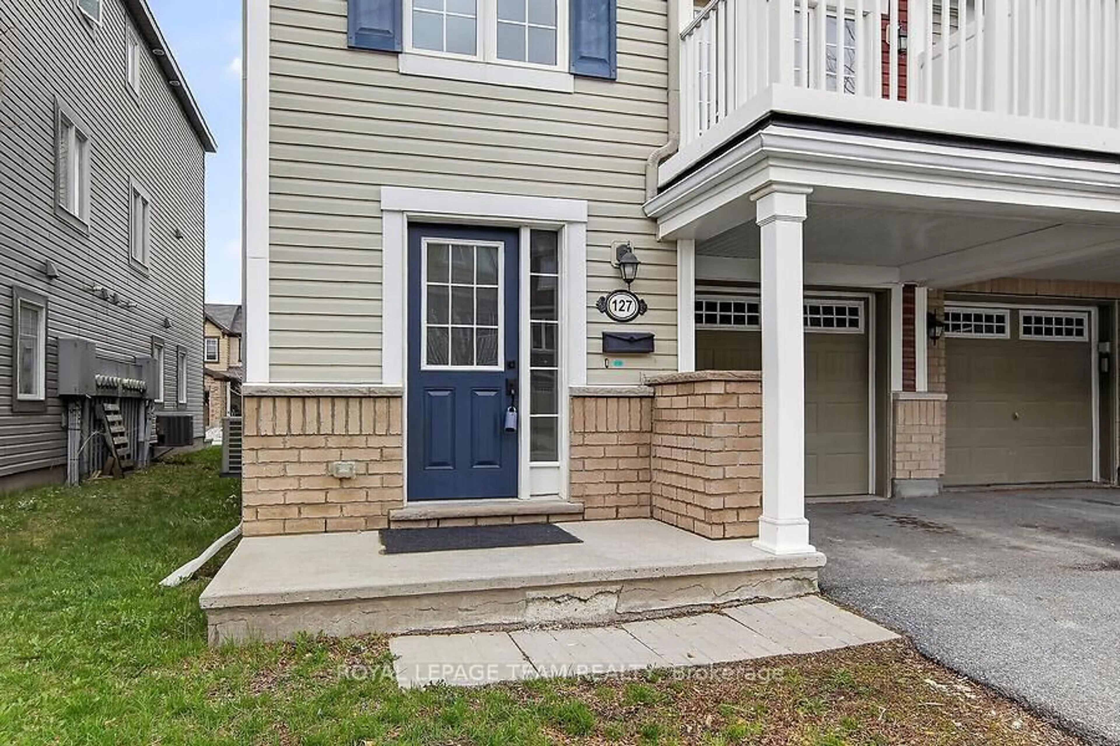 Unknown for 127 Grenadine St, Stittsville Ontario K2S 0P1