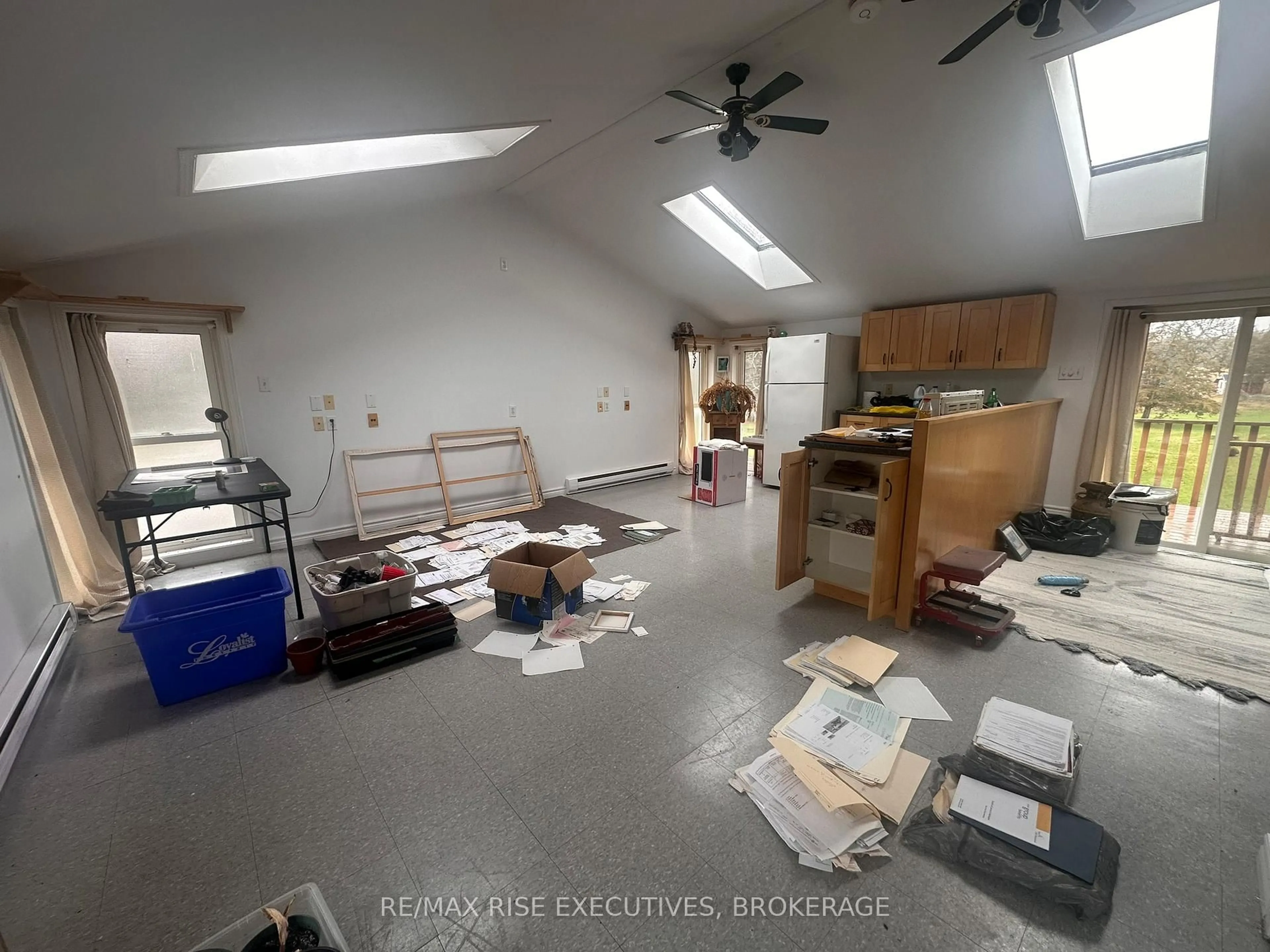 A pic of a room for 7537 County Rd 2, Napanee Ontario K7R 3K6