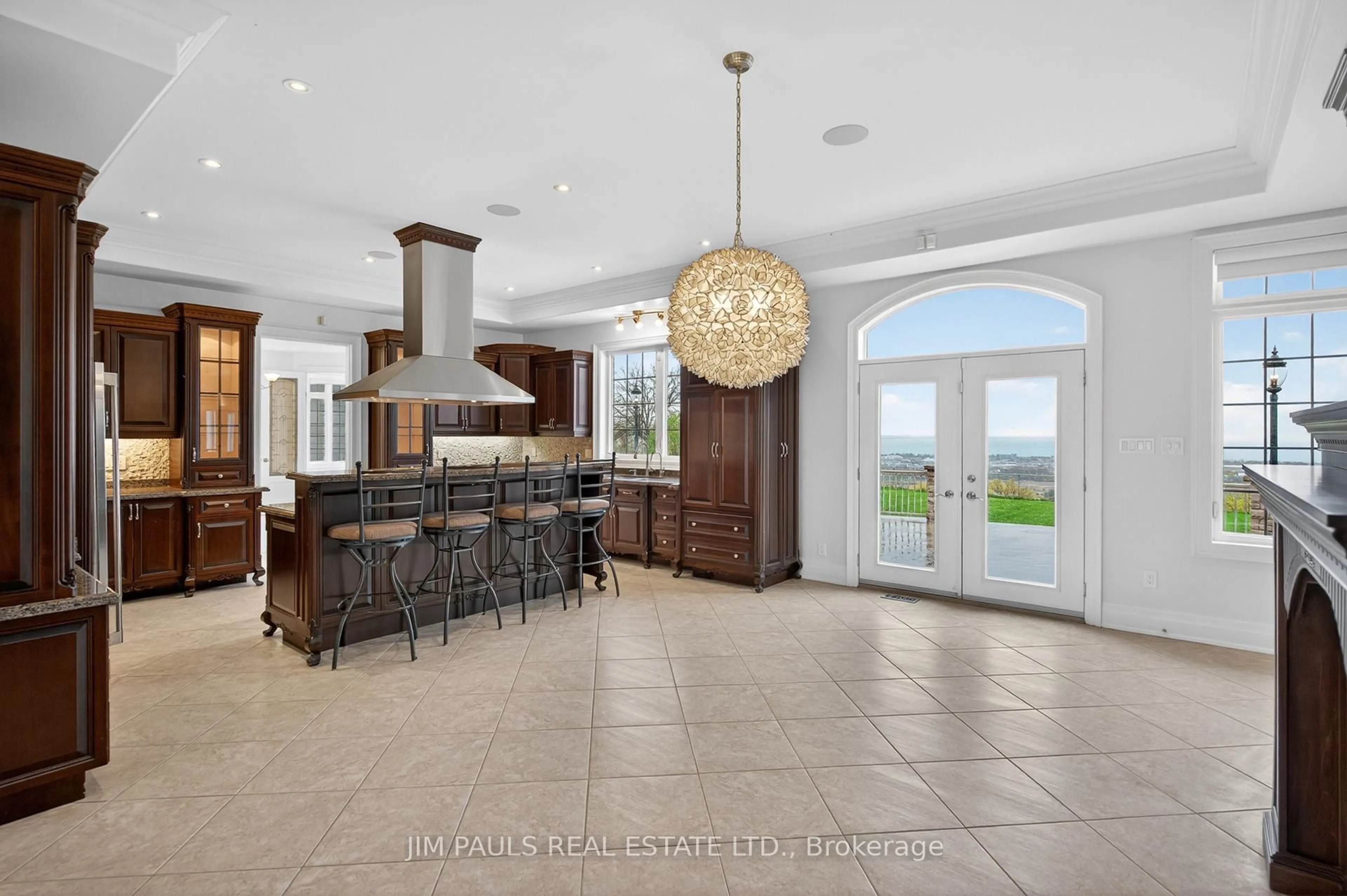 Open concept kitchen, ceramic/tile floor for 803 Ridge Rd, Hamilton Ontario L8J 2Y3