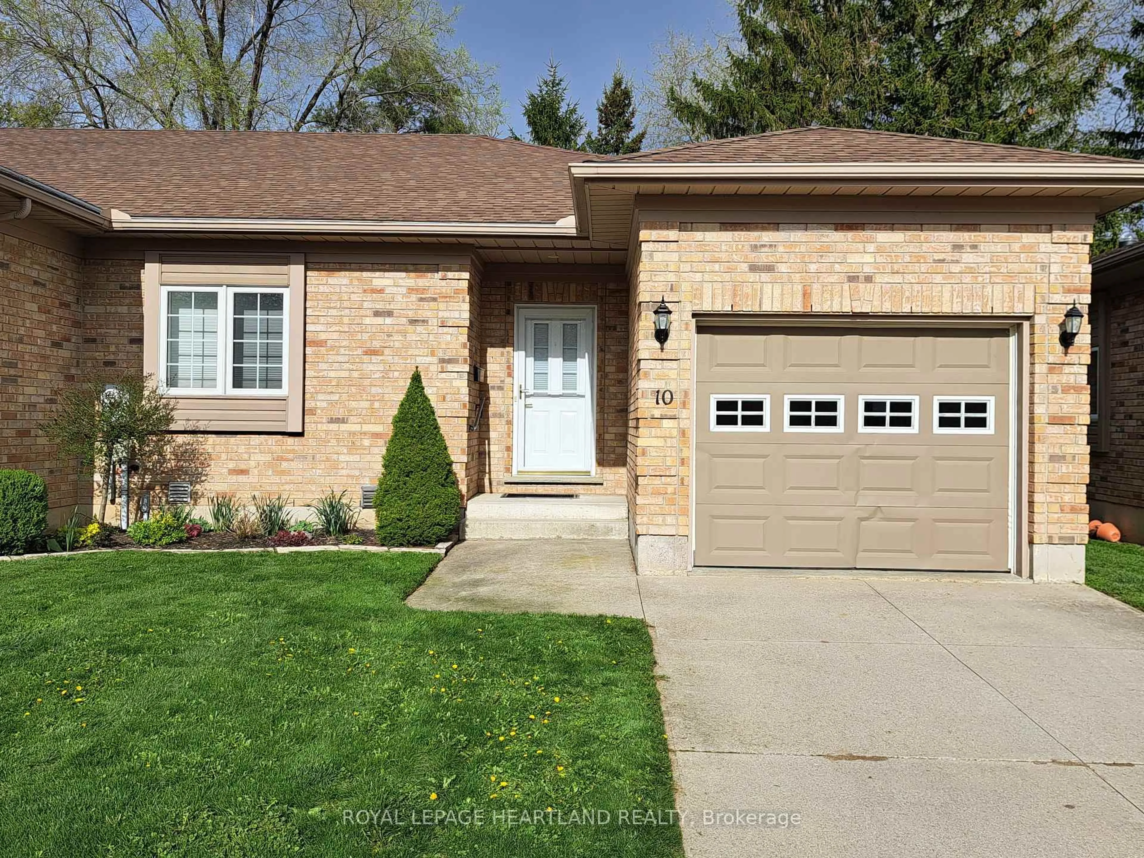 Home with brick exterior material, street for 10 Brookside Pl, South Huron Ontario N0M 1S2