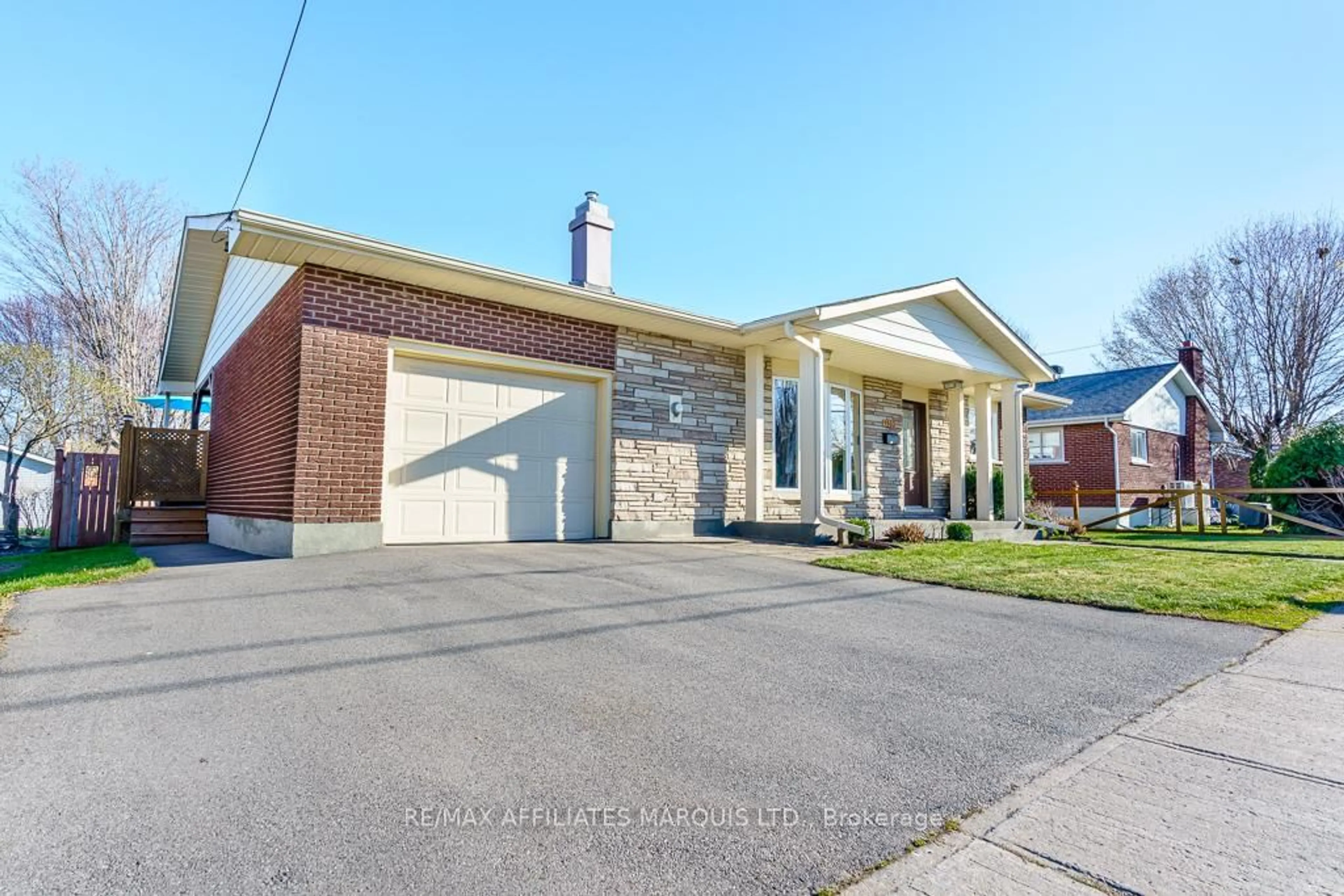 Home with brick exterior material, street for 1503 SECOND St, Cornwall Ontario K6H 2C4