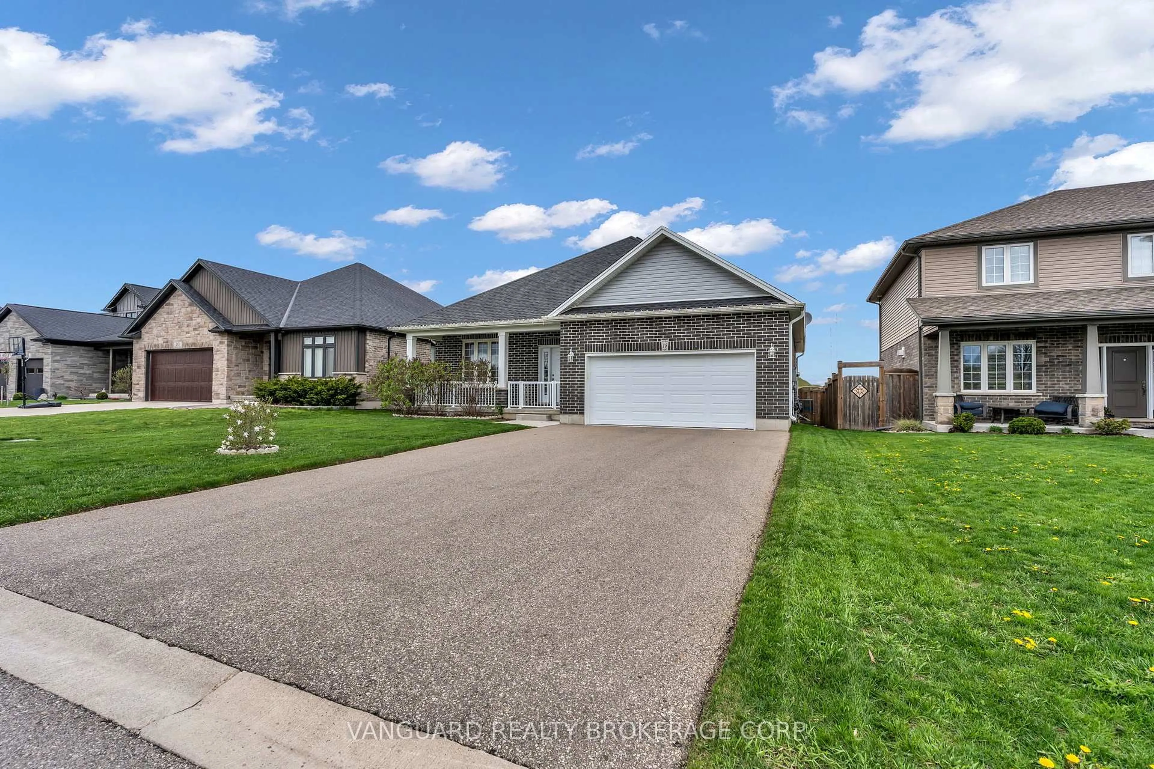A pic from outside/outdoor area/front of a property/back of a property/a pic from drone, street for 18 Crocus Ave, Tillsonburg Ontario N4G 5S9