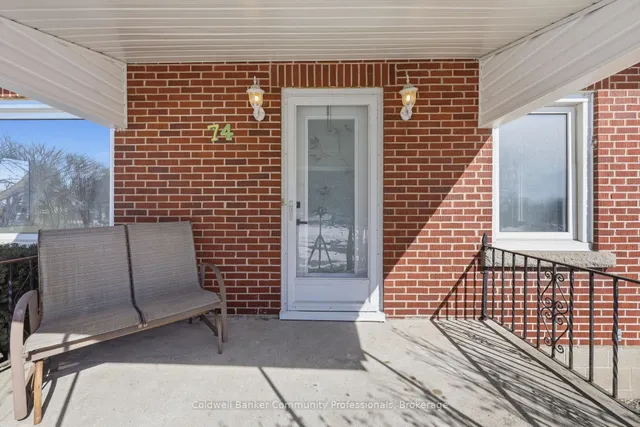 74 Freelton Rd, Hamilton 5