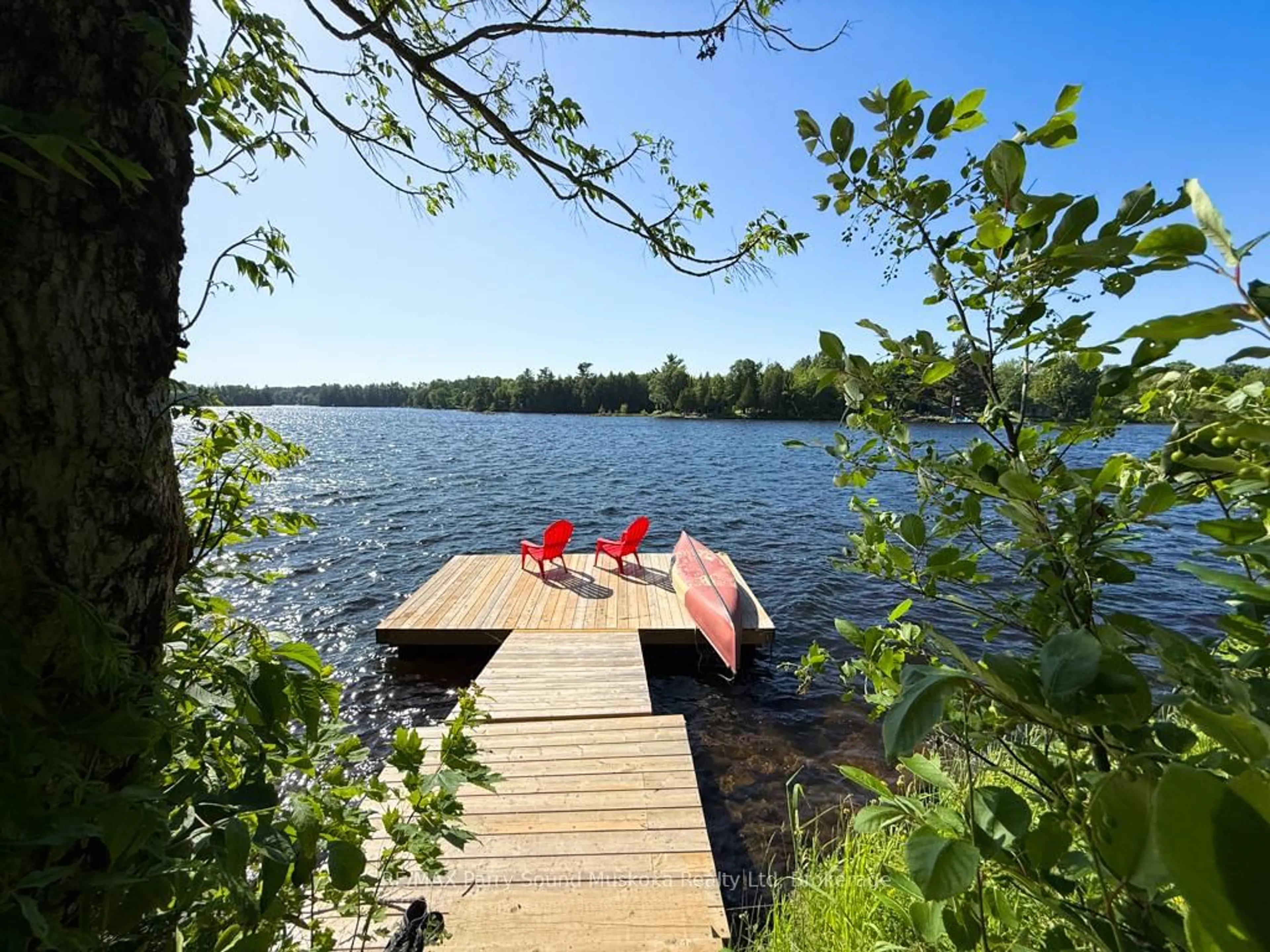 Patio, water/lake/river/ocean view for 730 124 Highway, McKellar Ontario P0G 1C0