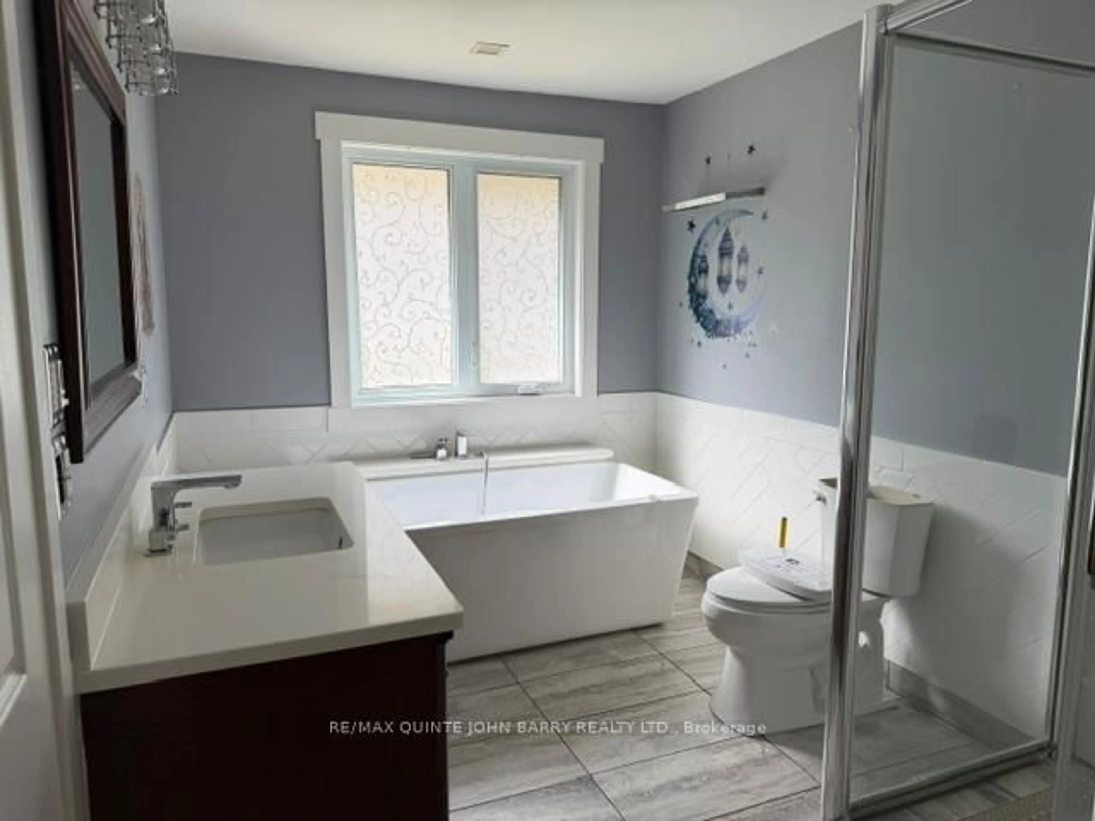 Contemporary bathroom, ceramic/tile floor for 625 Scuttlehole Rd, Belleville Ontario K0K 2Y0