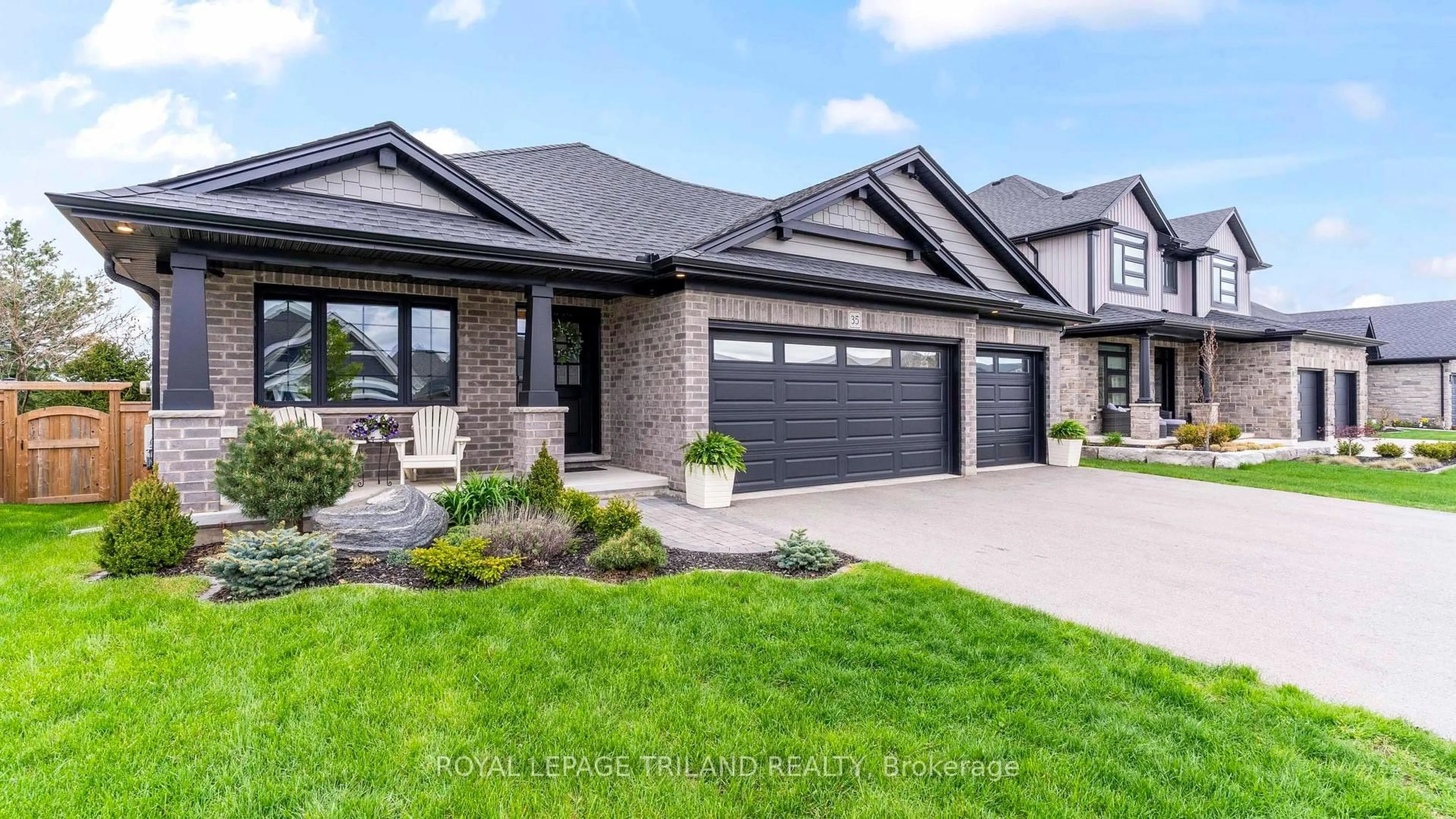 Home with brick exterior material, street for 35 WEIR Cres, St. Thomas Ontario N5R 0L7