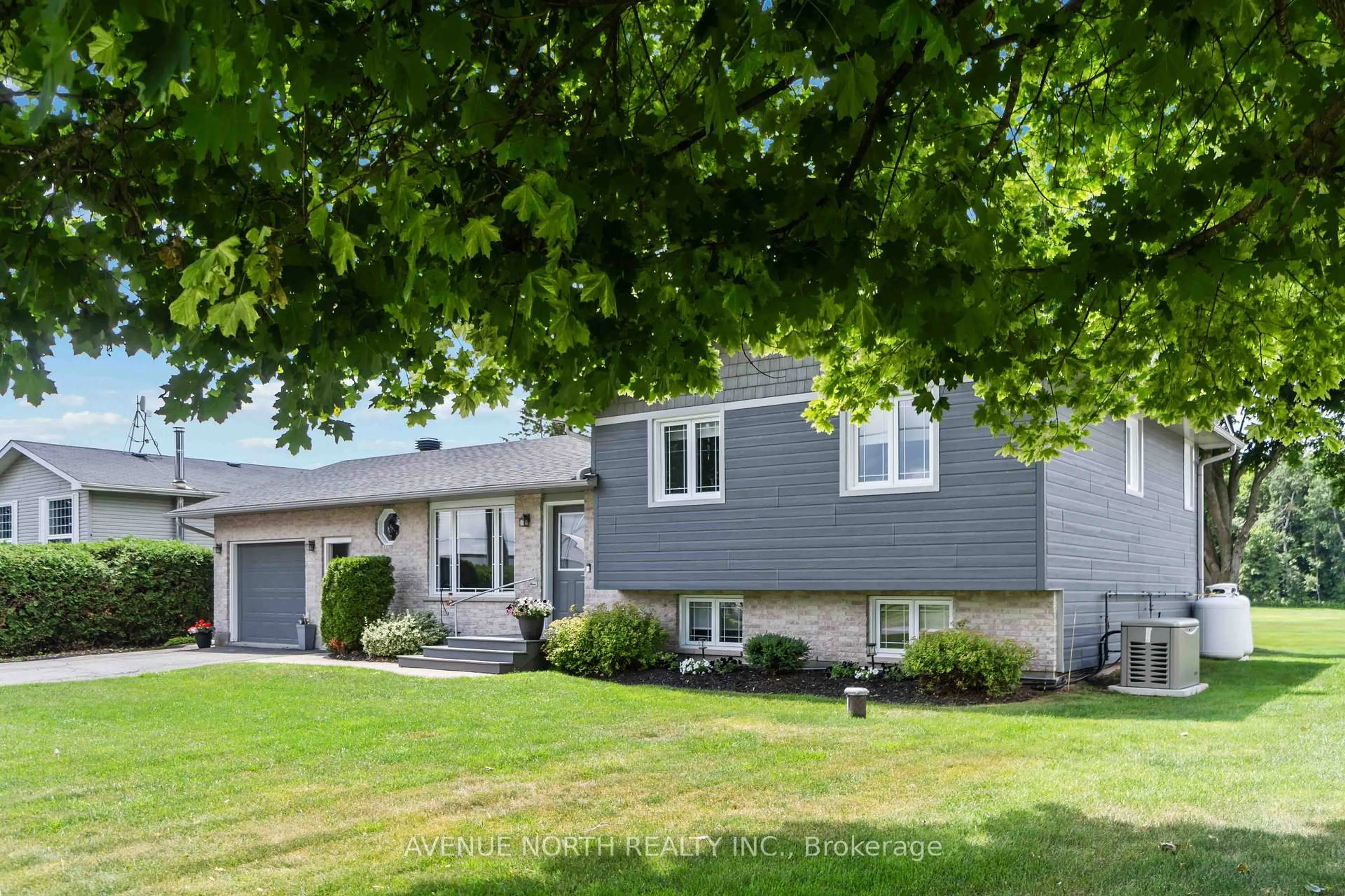 Home with vinyl exterior material, street for 2238 Simms St, North Dundas Ontario K0E 1S0