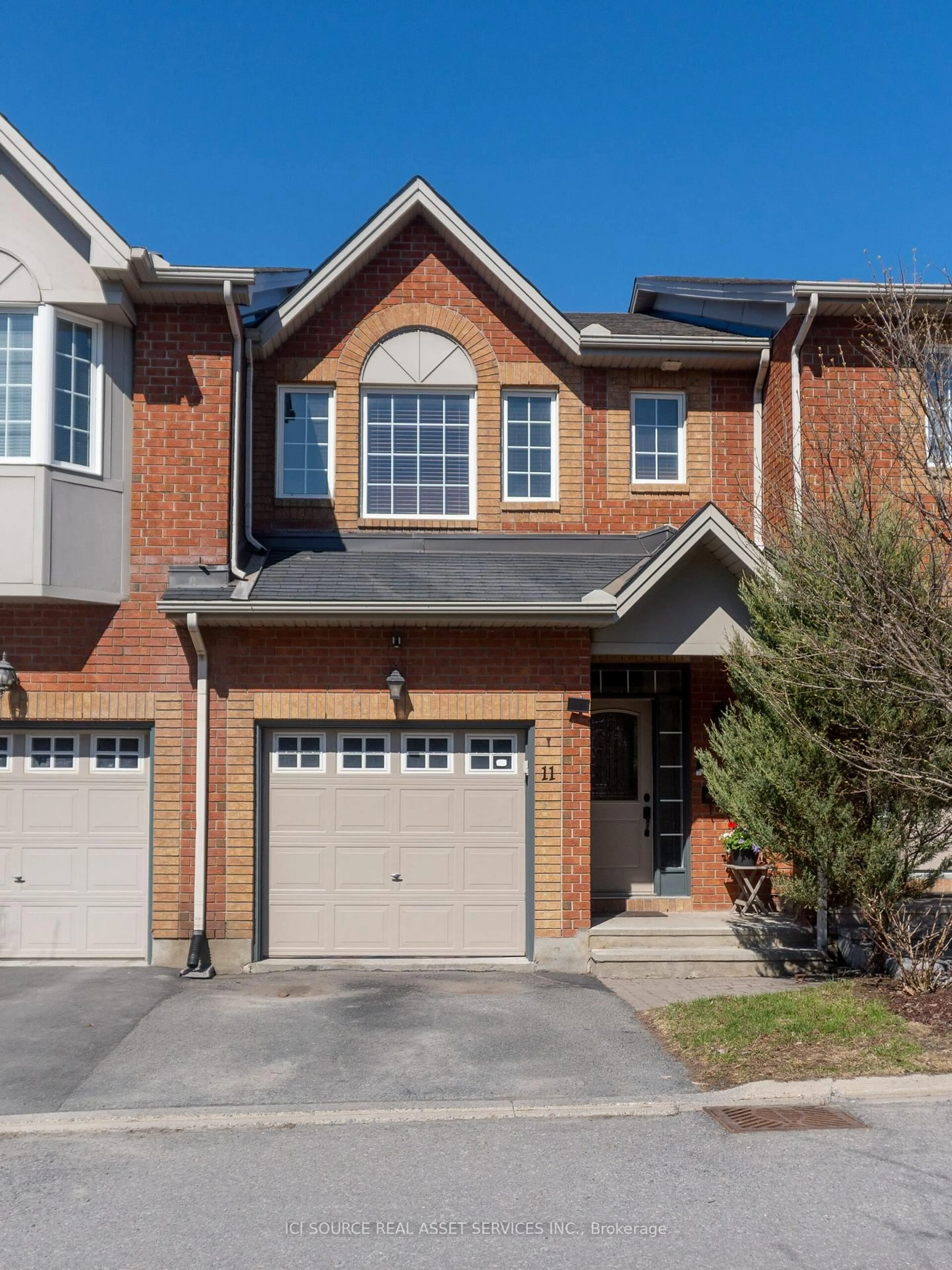 Home with brick exterior material, street for 11 Great Oak Private, Ottawa Ontario K1G 6P7