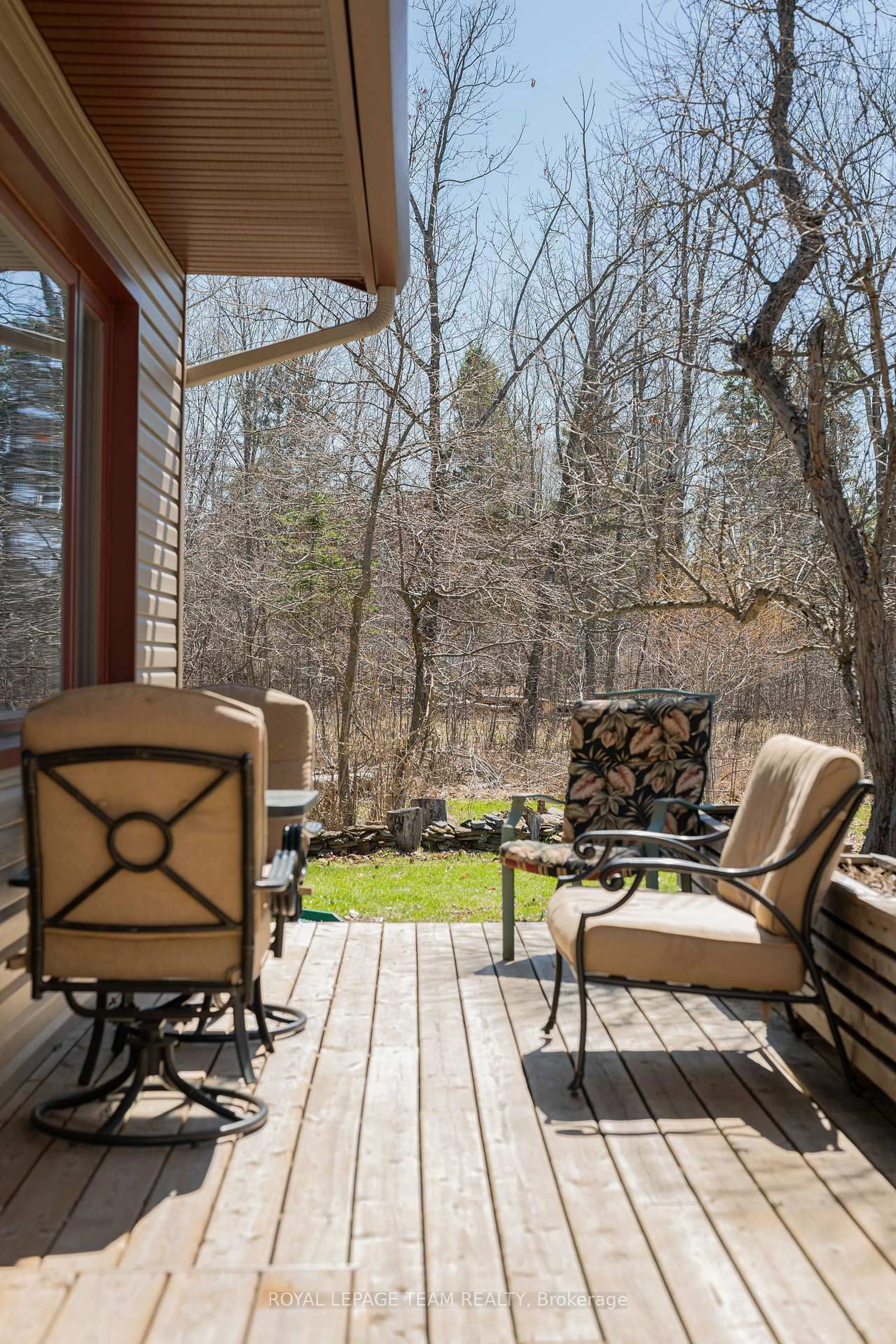 Patio, forest/trees view for 2870 Old Maple Lane, Ottawa Ontario K0A 1T0