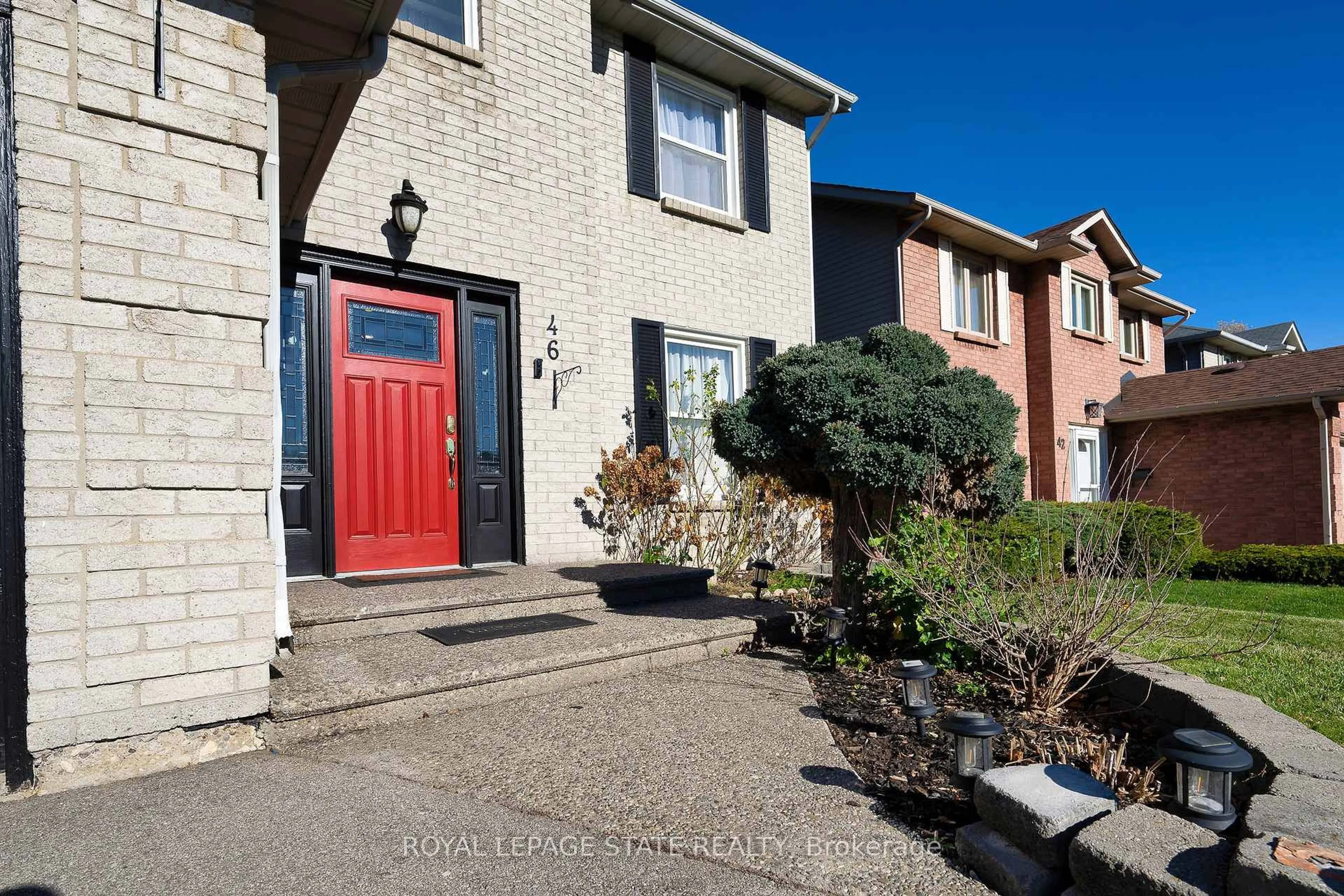 Home with brick exterior material, street for 46 Novoco Dr, Hamilton Ontario L9C 7E8