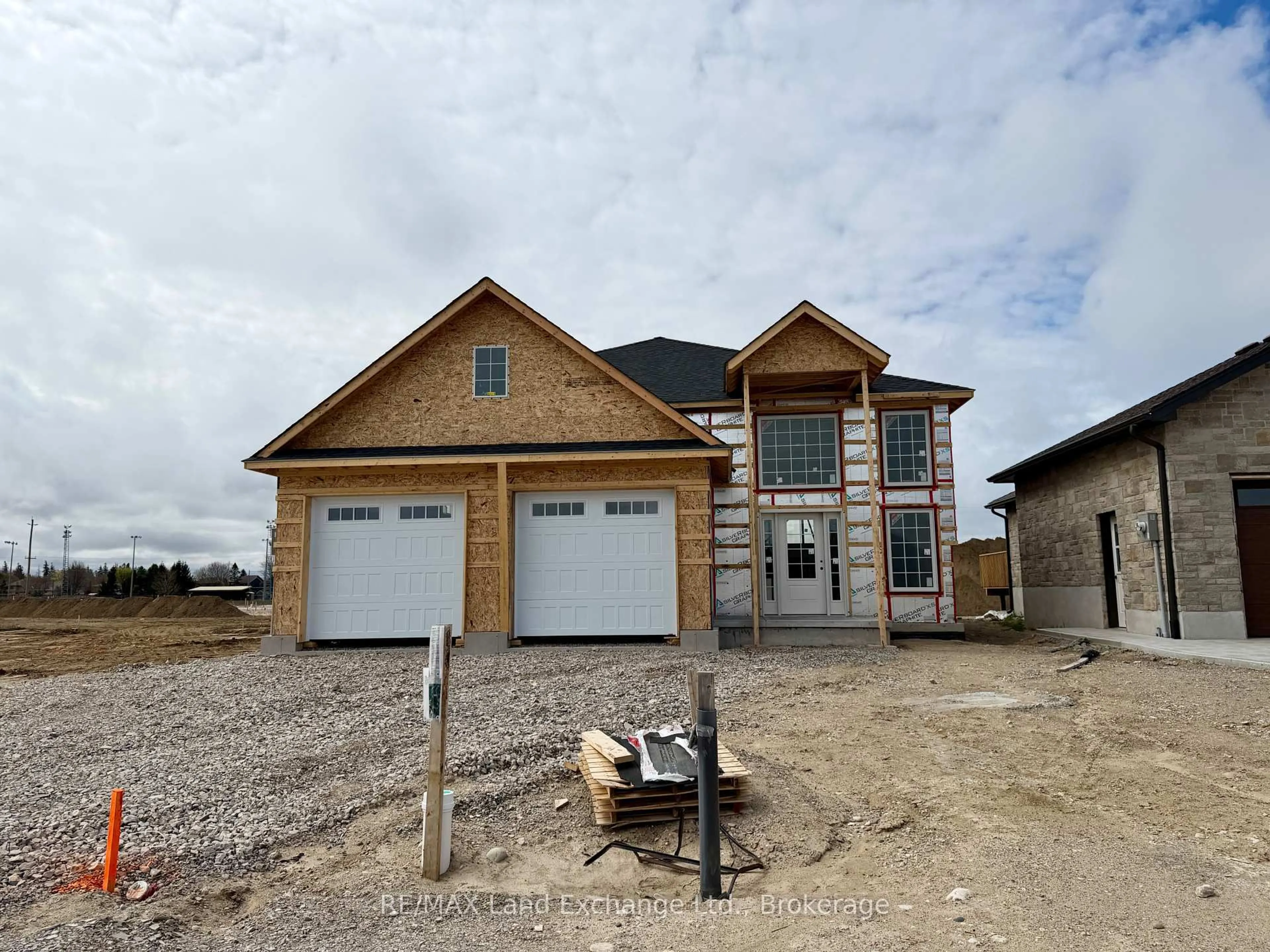 Home with brick exterior material, building for 430 Northport Dr, Saugeen Shores Ontario N0H 2C8