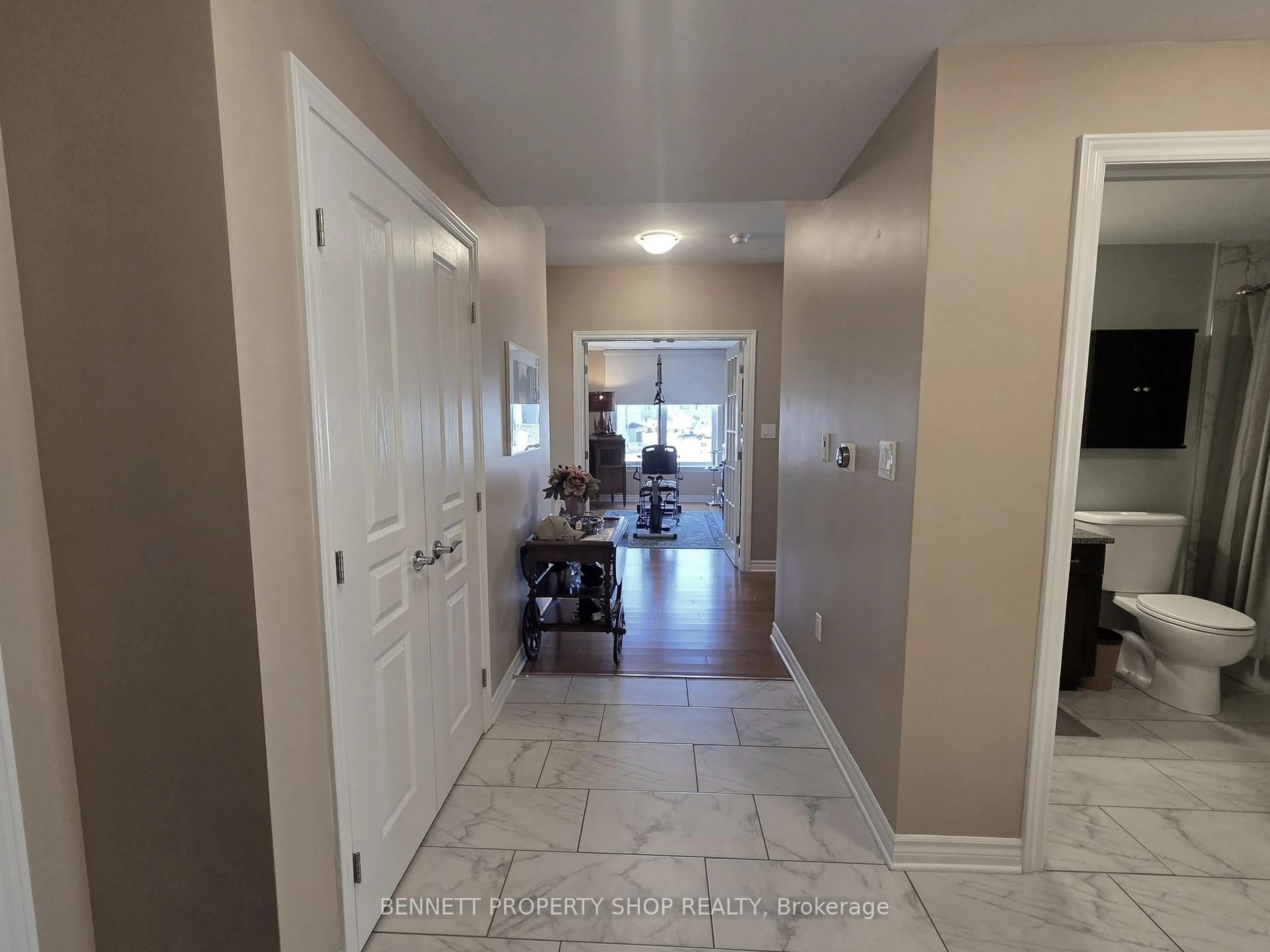 Indoor entryway for 310 Jatoba Private #204, Ottawa Ontario K2V 0E7
