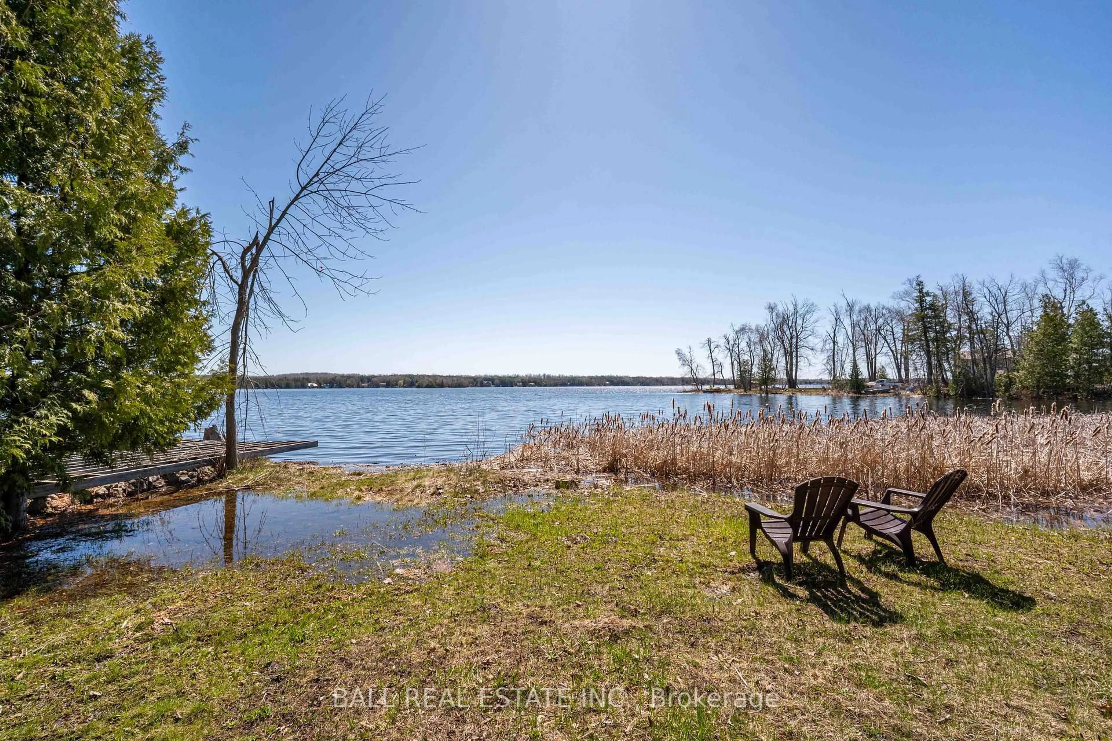 Patio, water/lake/river/ocean view for 52 Totem Heights Rd, Curve Lake First Nation 35 Ontario K0L 1R0