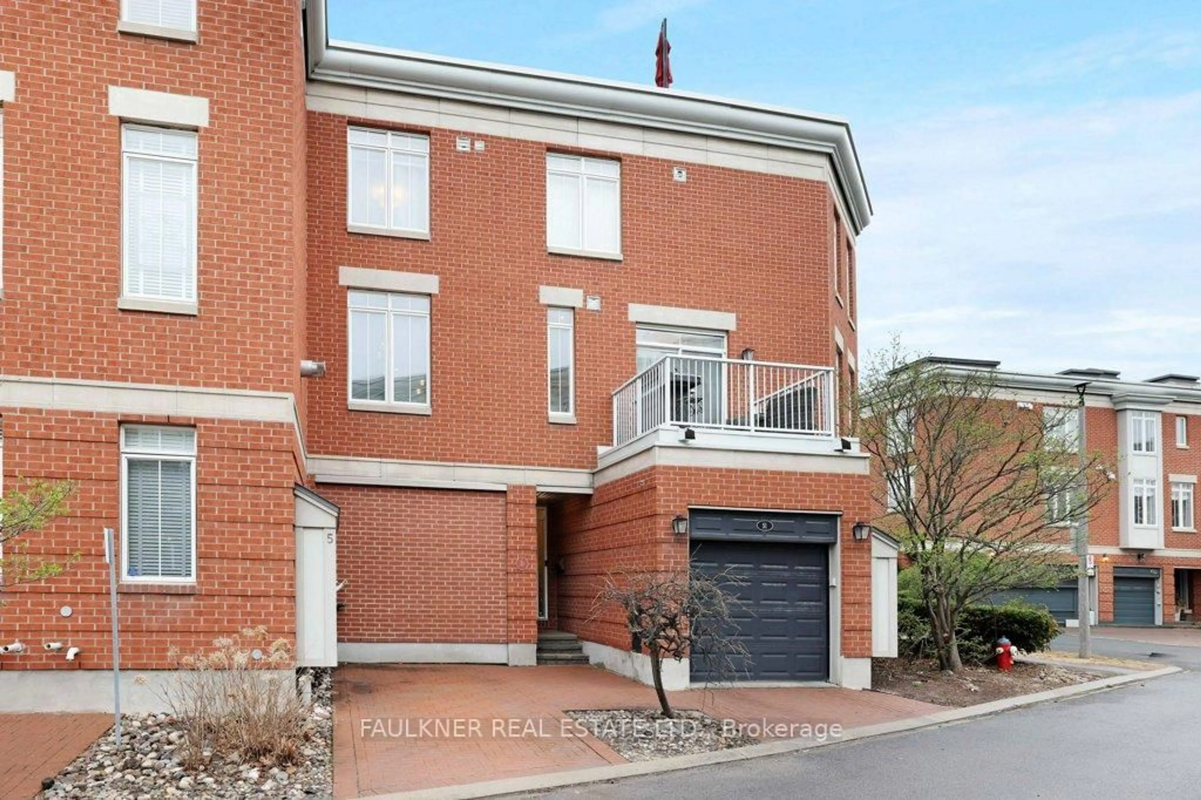 Home with brick exterior material, street for 51 Kings Landing Private, Ottawa Ontario K1S 5P8