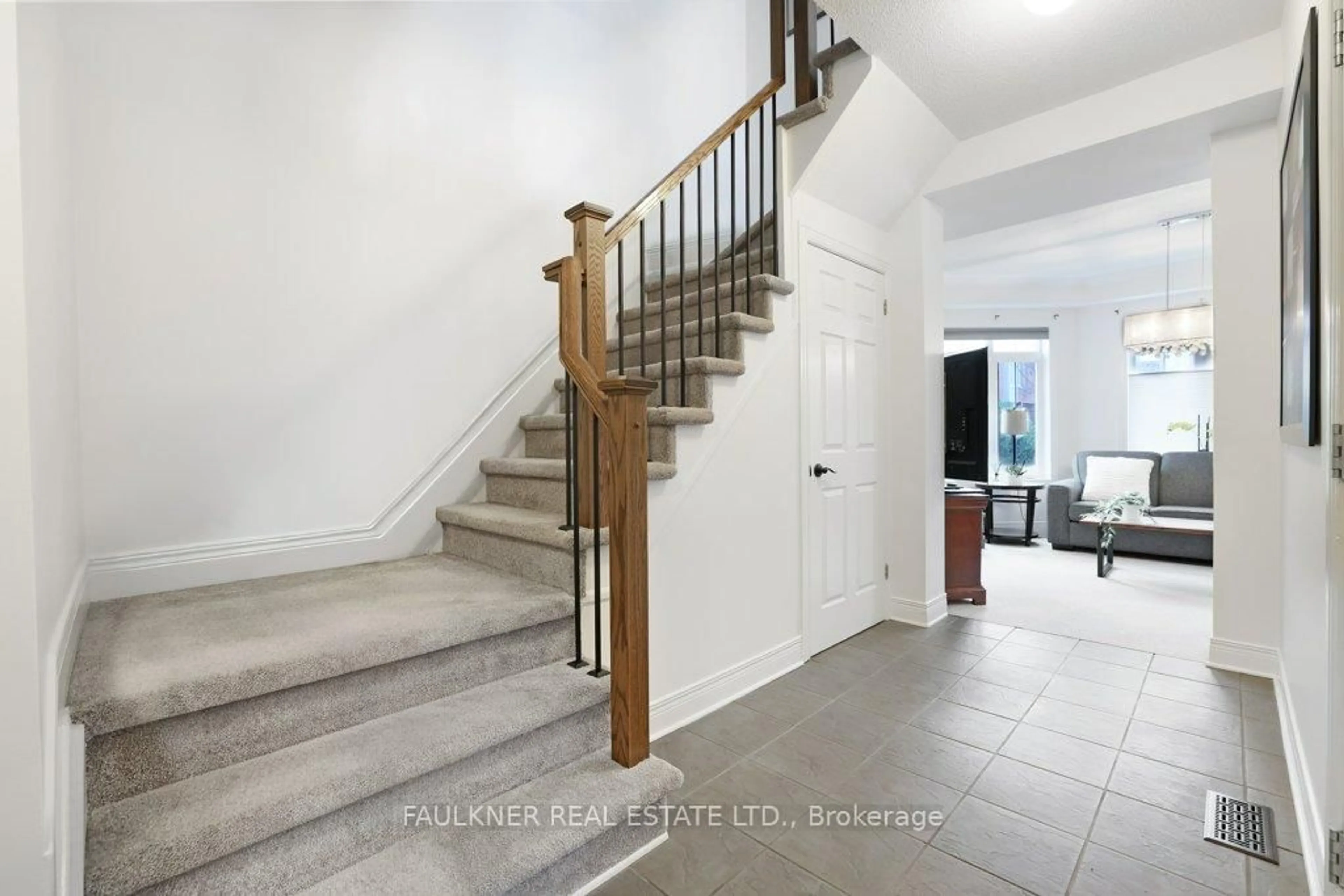Unknown for 51 Kings Landing Private, Ottawa Ontario K1S 5P8