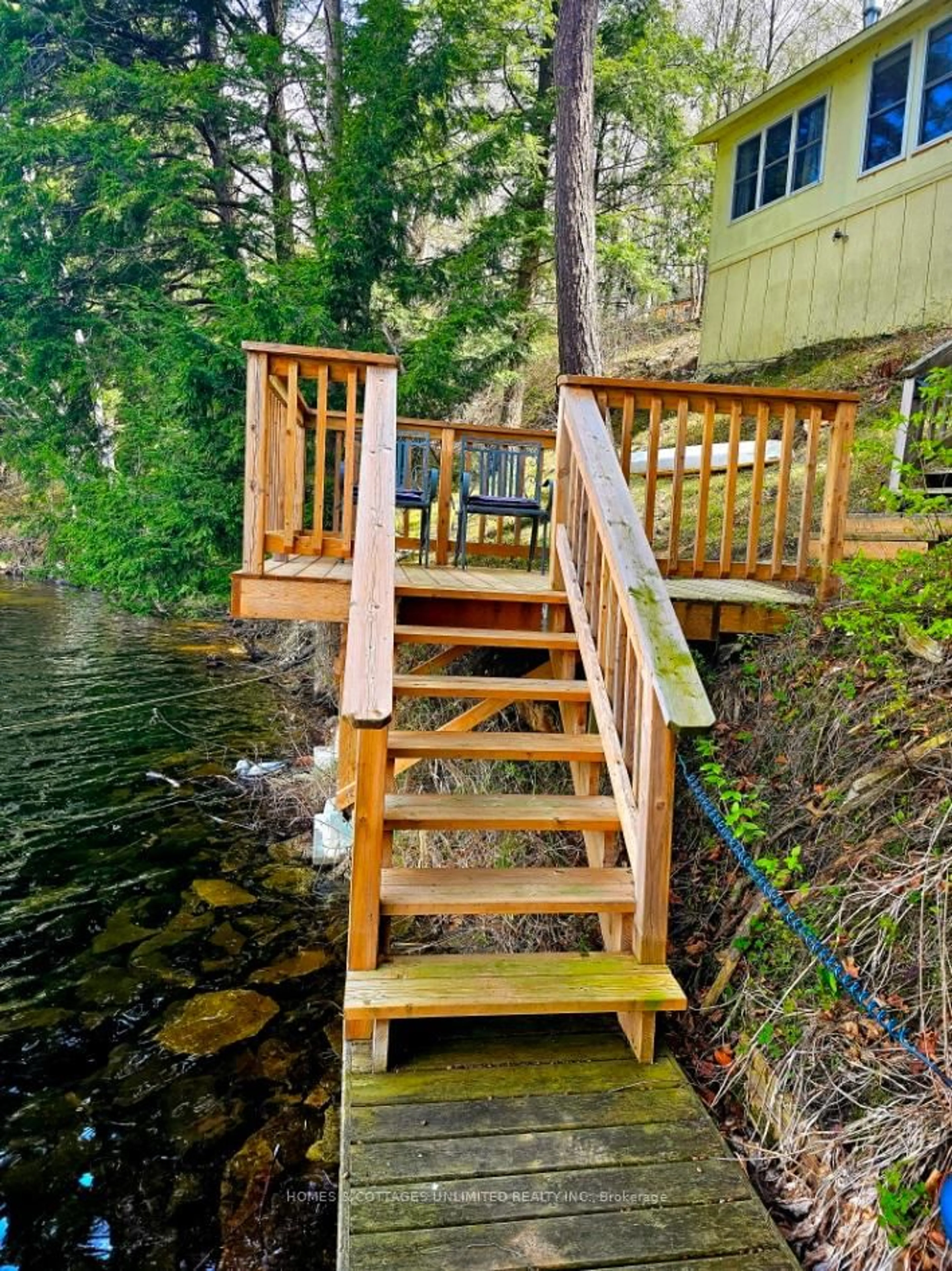 Stairs for 3048 CROZIER B Rd, Westport Ontario K0G 1X0