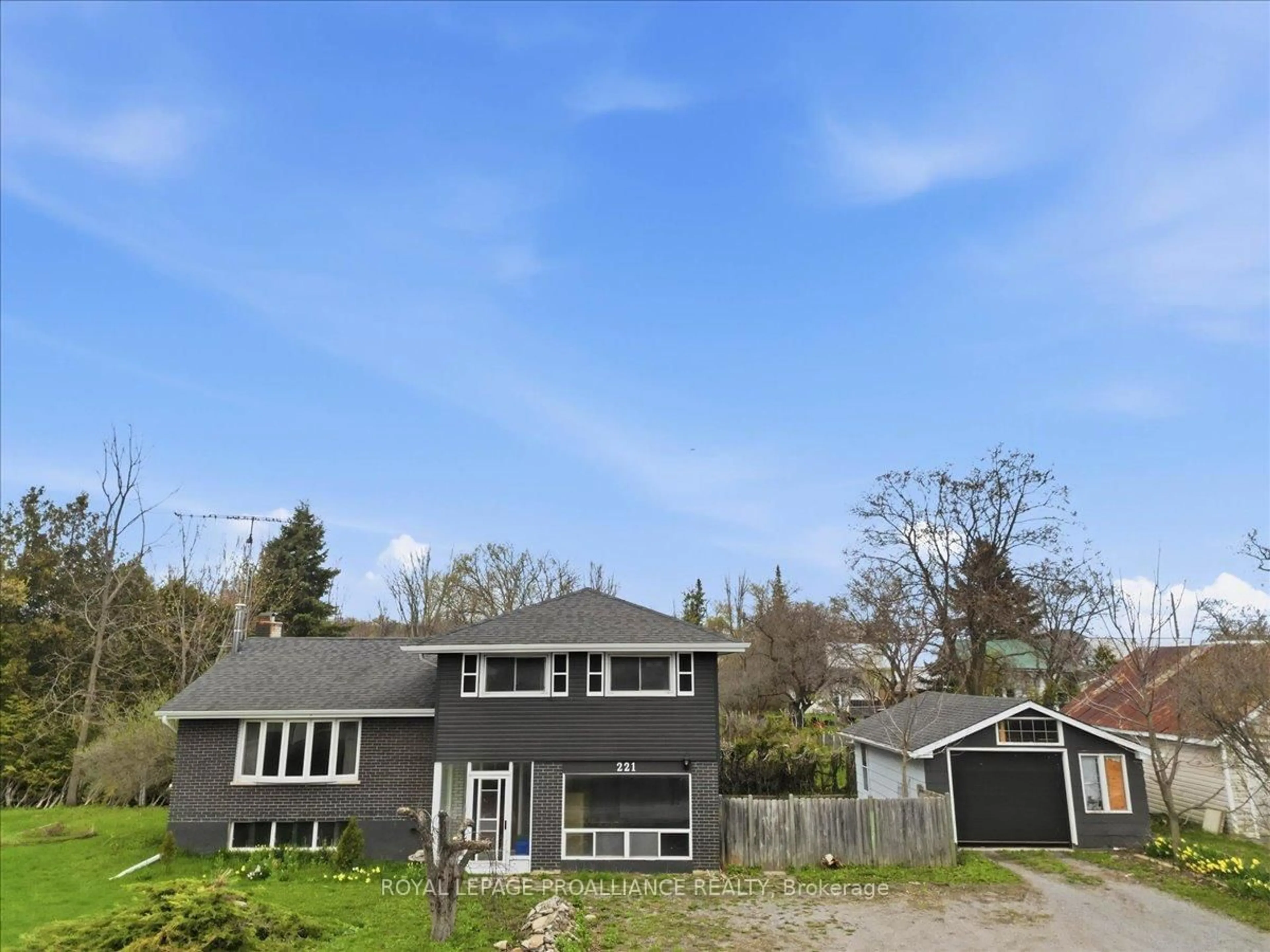 A pic from outside/outdoor area/front of a property/back of a property/a pic from drone, street for 221 Albert Lane, Trent Hills Ontario K0L 1L0