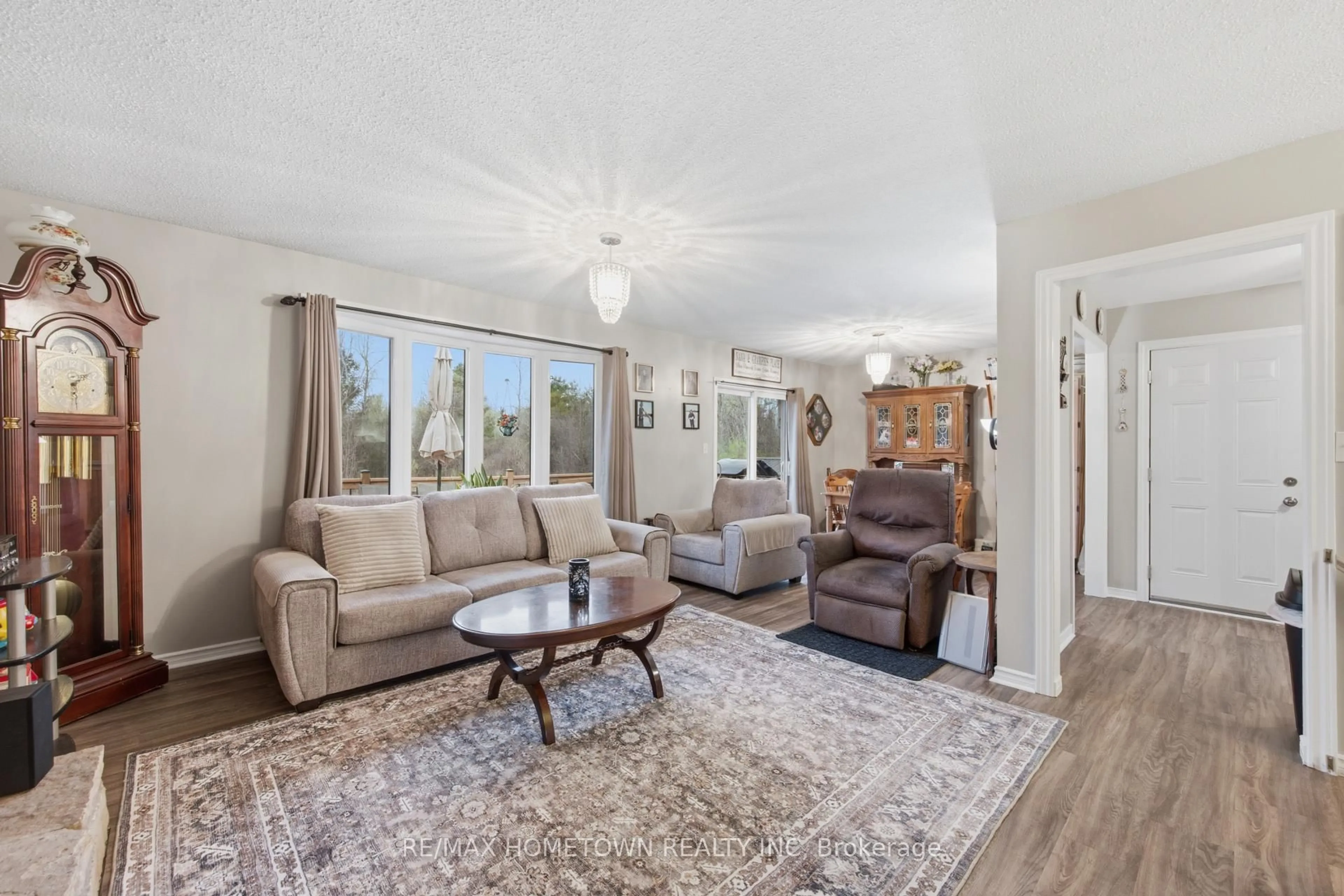 Living room with furniture, unknown for 1223 Eleanor Fulford Cres, Elizabethtown-Kitley Ontario K6V 5T3