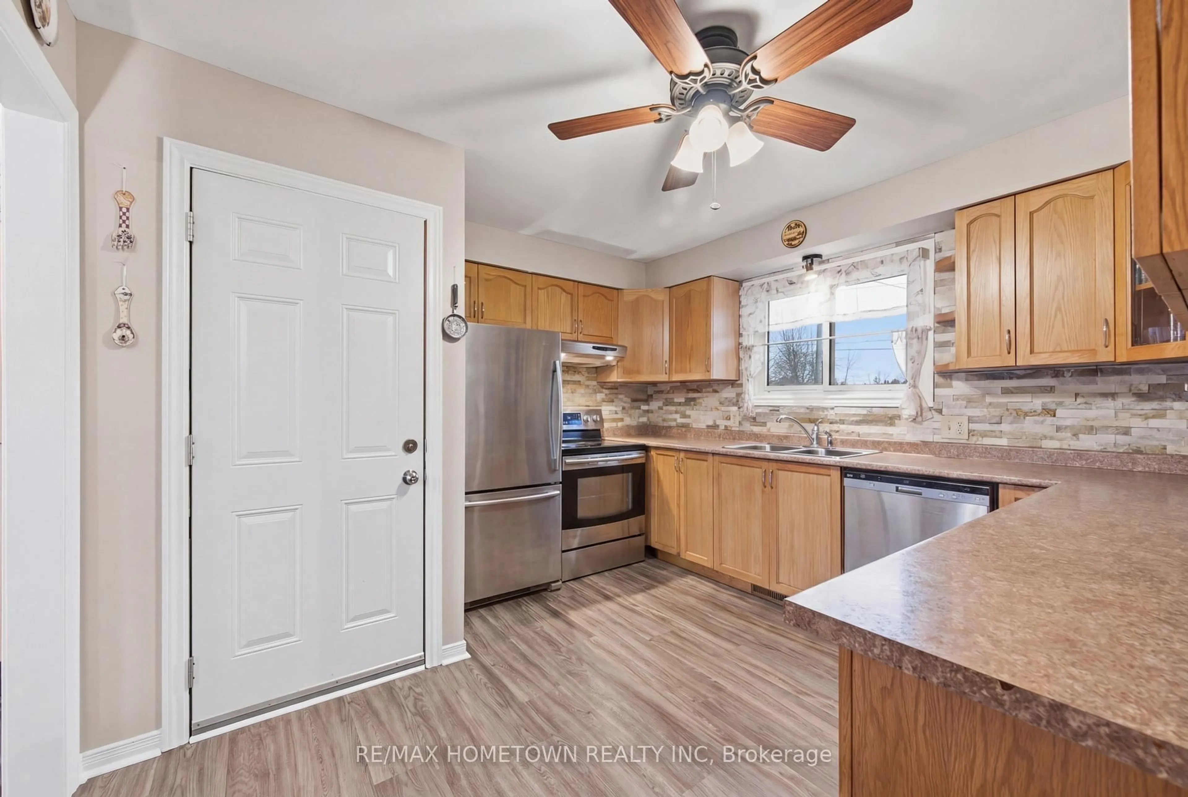 Unknown for 1223 Eleanor Fulford Cres, Elizabethtown-Kitley Ontario K6V 5T3
