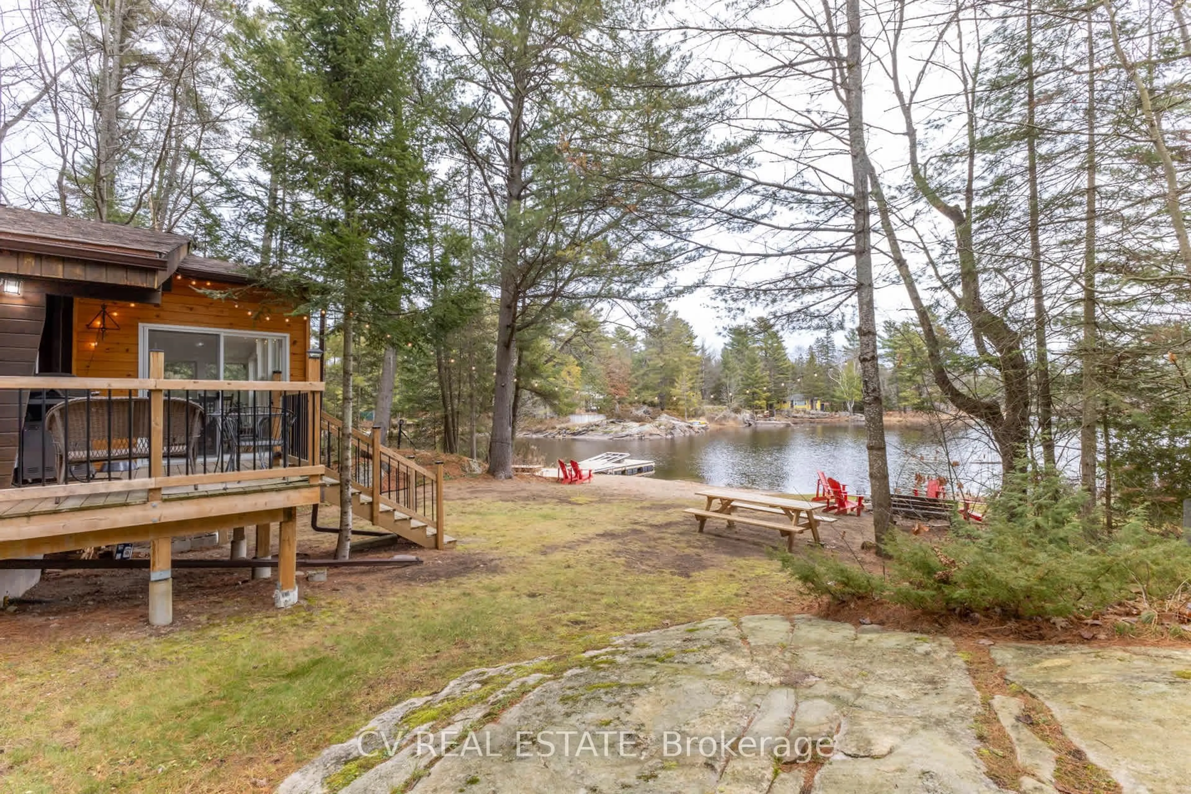Patio, water/lake/river/ocean view for 11 Gull Cres, Kawartha Lakes Ontario K0M 1C0