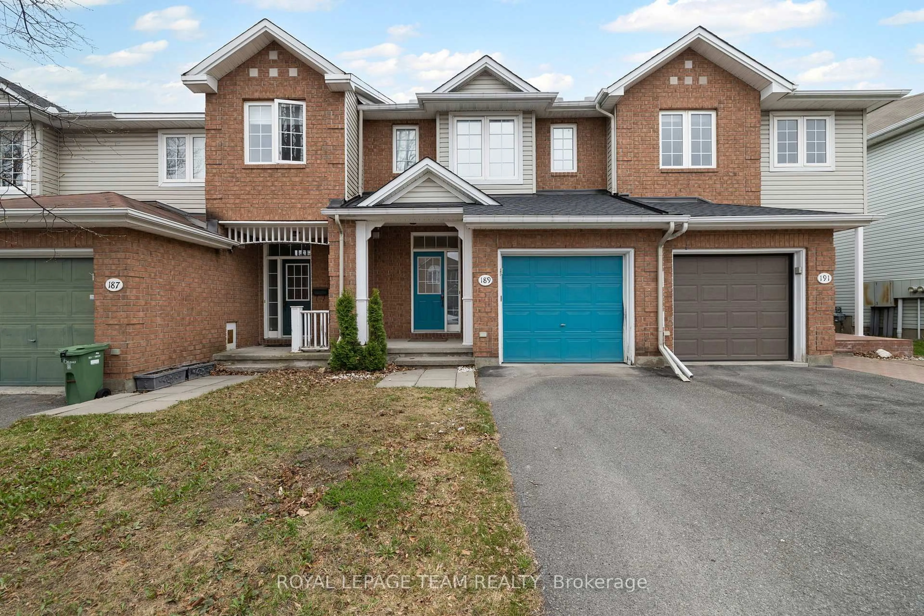 Home with brick exterior material, street for 189 Gray Cres, Kanata Ontario K2K 3L8