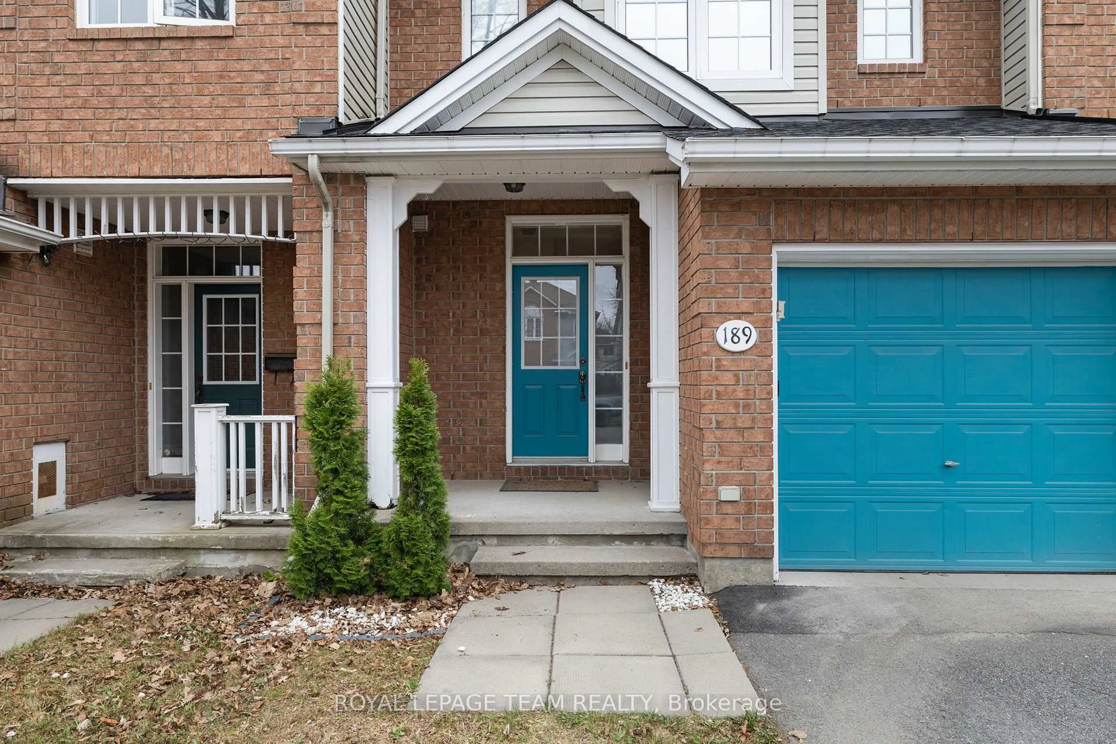 Home with brick exterior material, street for 189 Gray Cres, Kanata Ontario K2K 3L8