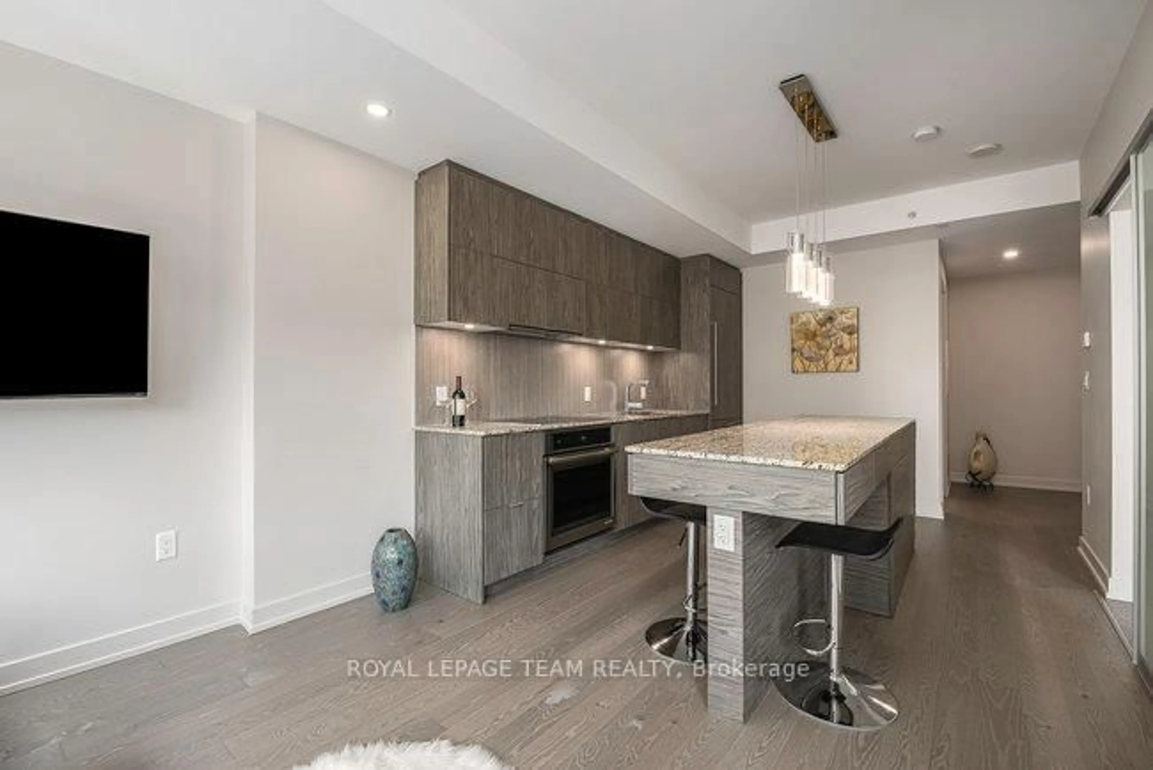 Open concept kitchen, unknown for 101 Queen St #1509, Ottawa Ontario K1P 0B7