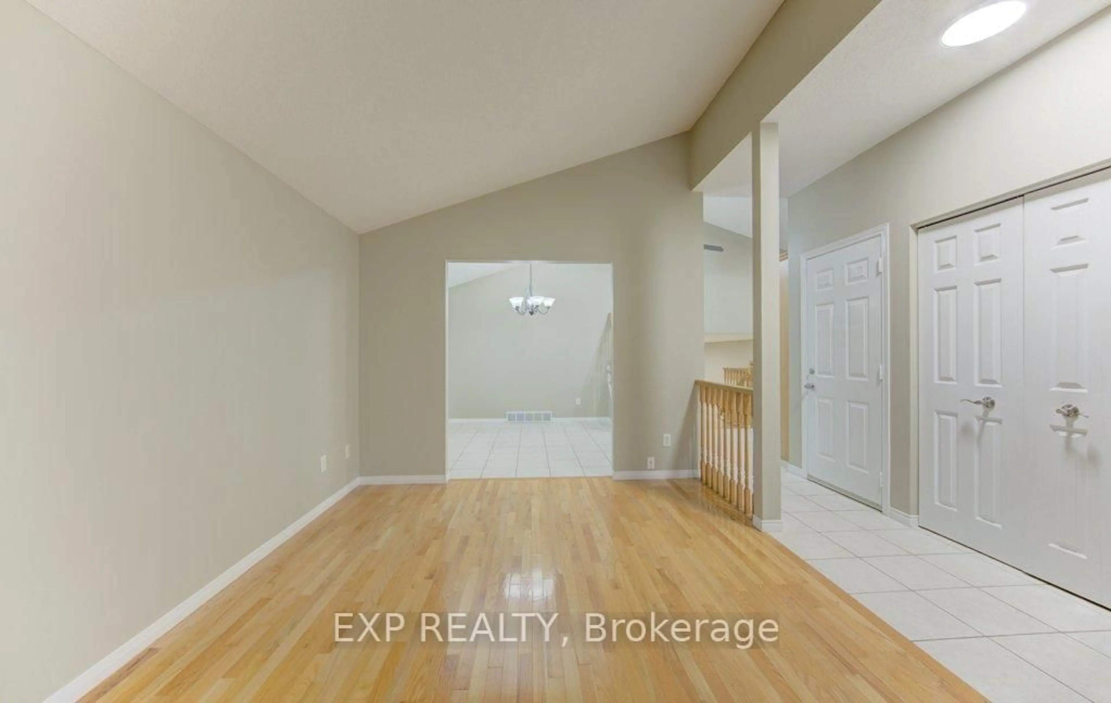 A pic of a room for 431 Lausanne Cres, Waterloo Ontario N2T 2X6