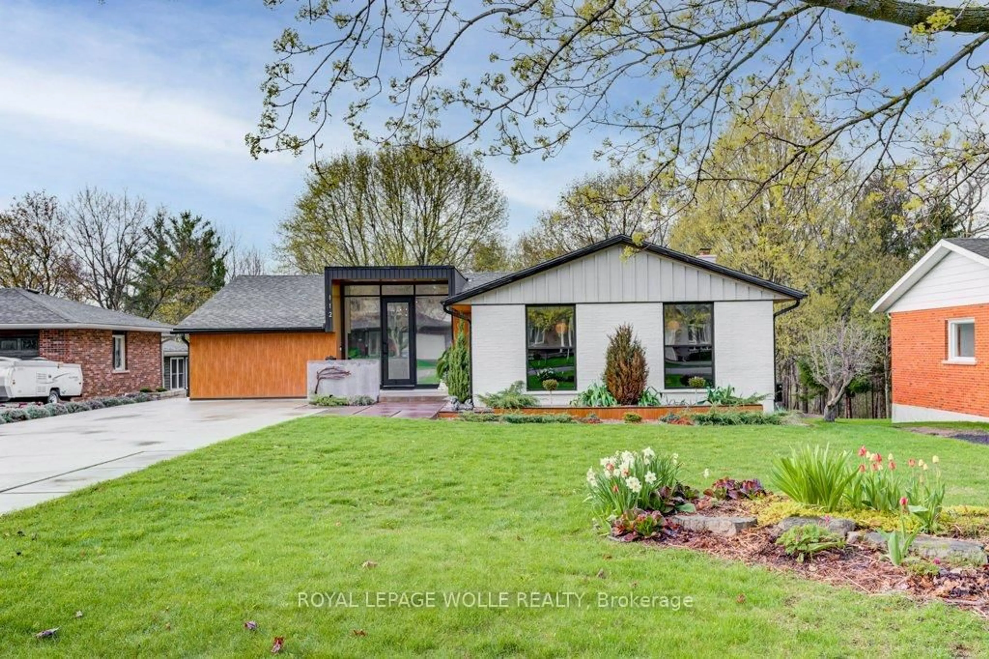 Home with brick exterior material, street for 112 Mitchell St, North Dumfries Ontario N0B 1E0