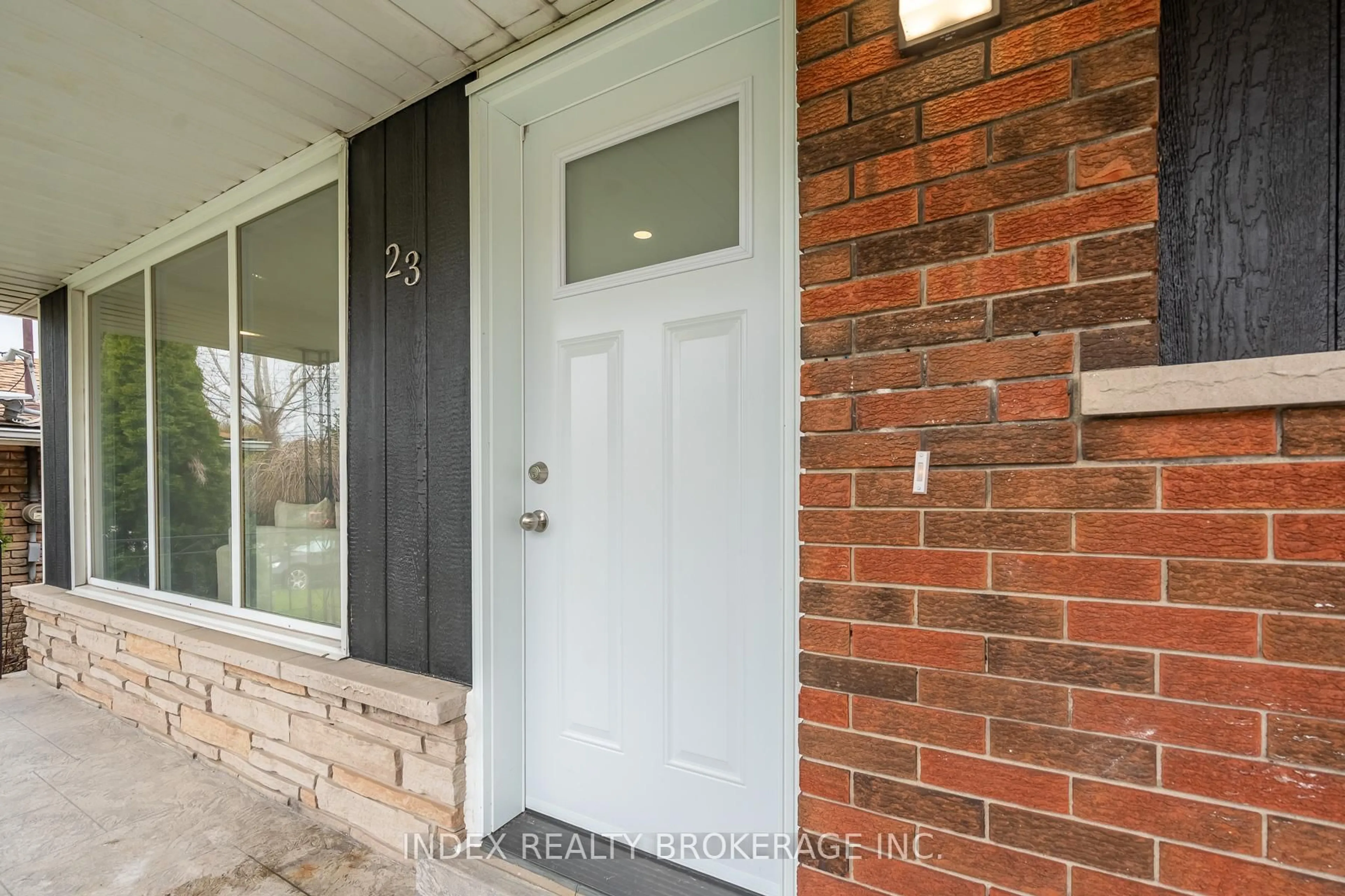 Unknown for 23 Tyrone Dr, Hamilton Ontario L9C 2M6