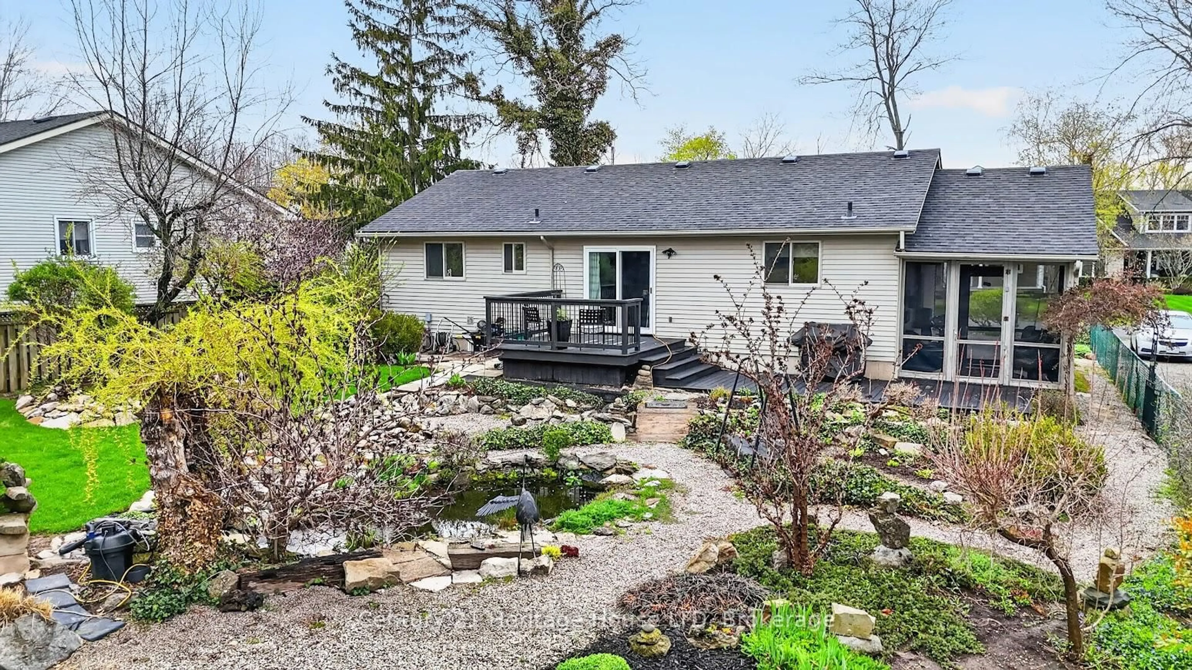 Unknown for 24 Adelaide St, Fort Erie Ontario L2A 5K5